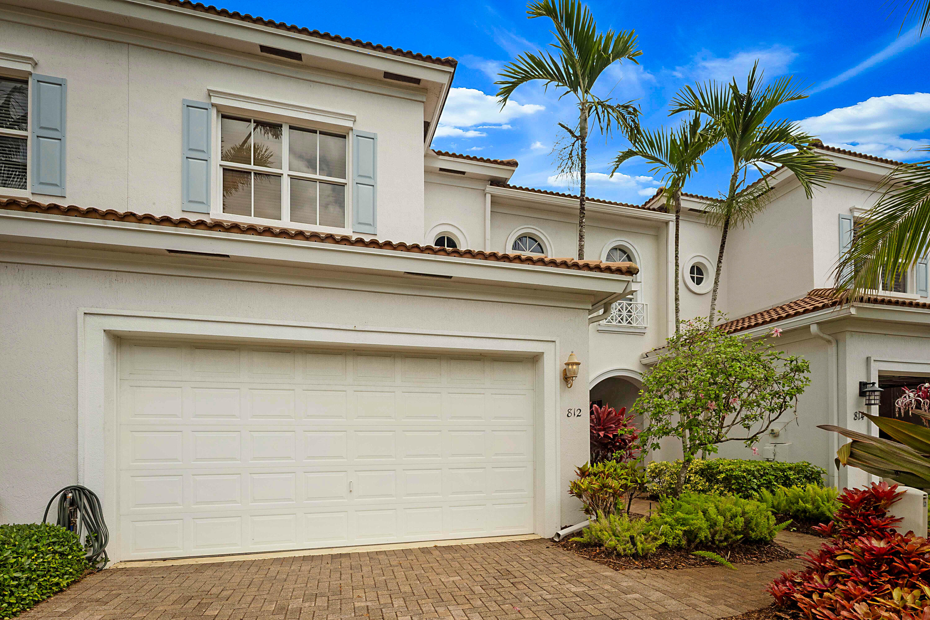 DOCKSIDE AT JUPITER HARBOUR - Residential
