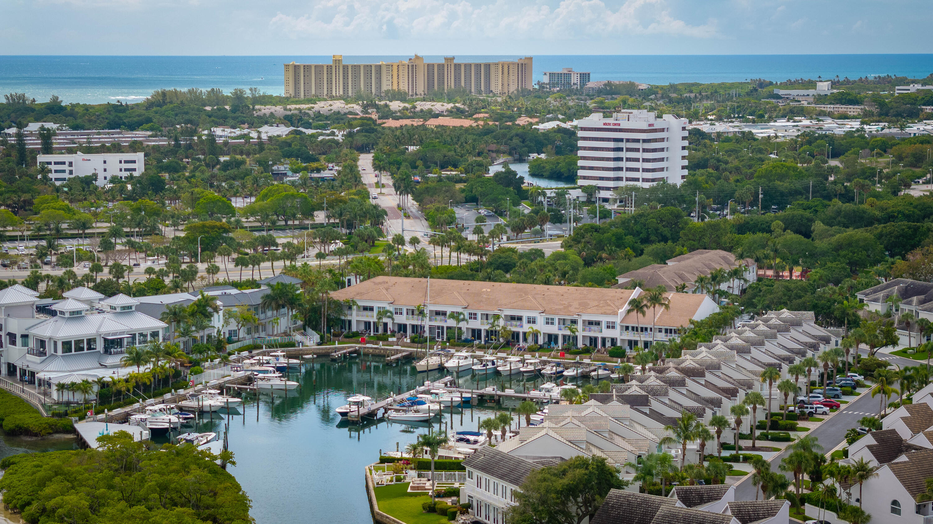 DOCKSIDE AT JUPITER HARBOUR - Residential