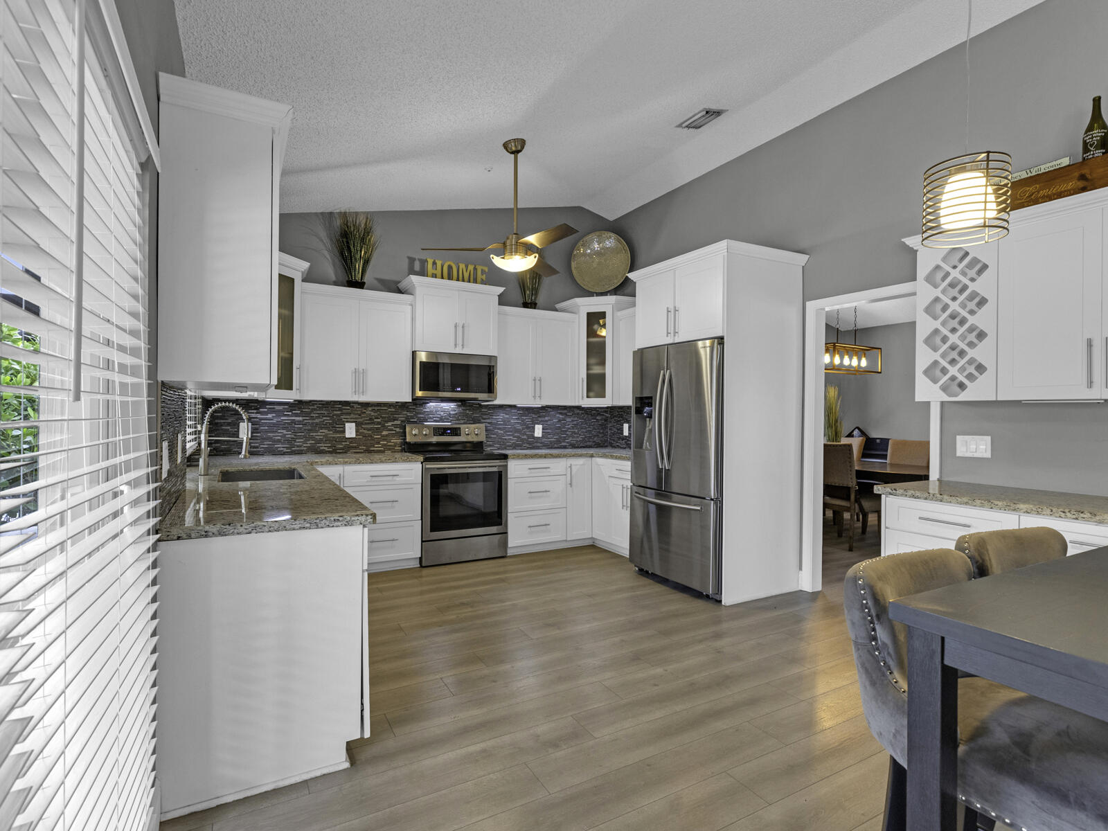 WAVERLY HUNDRED - Residential