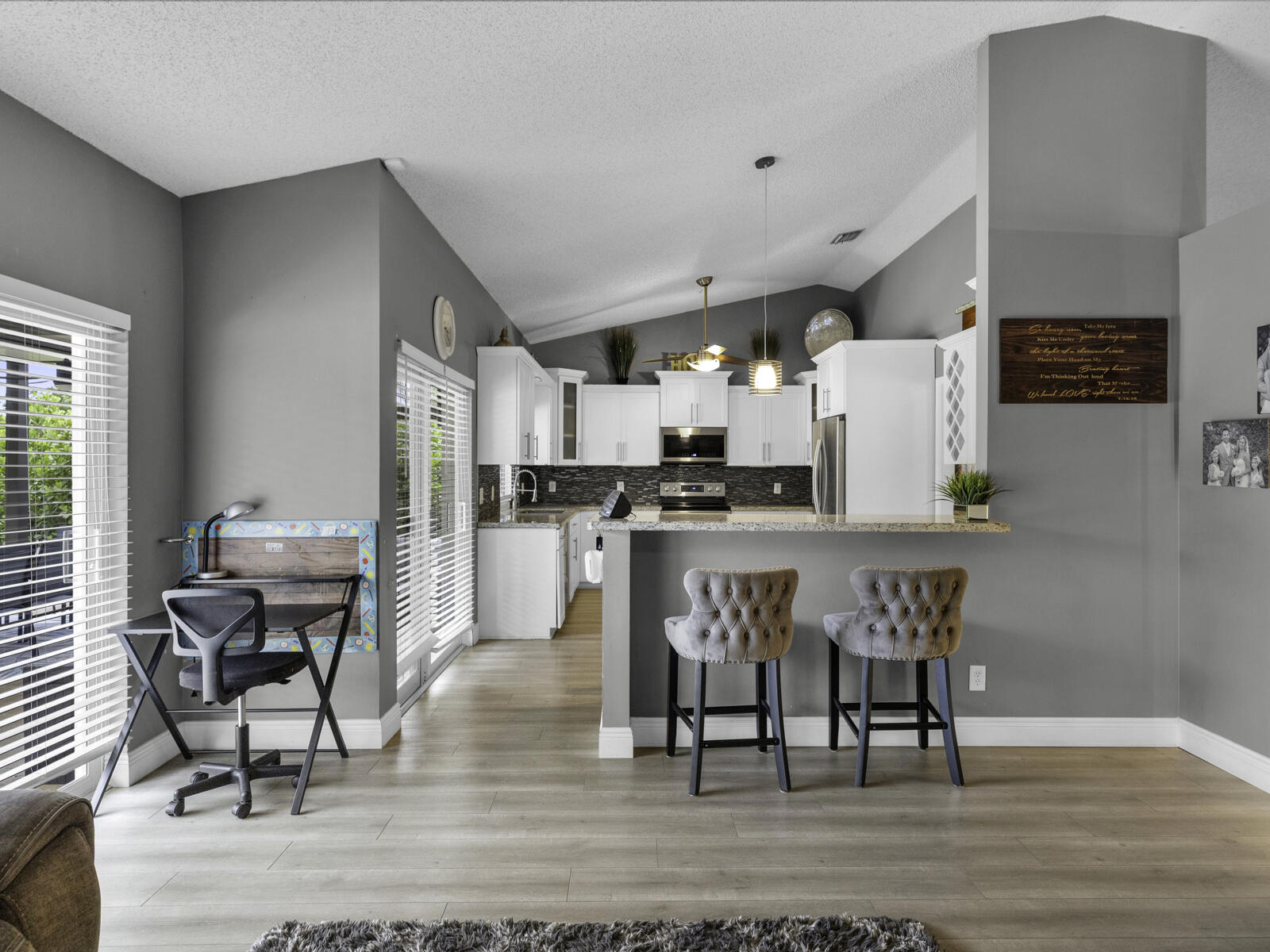 WAVERLY HUNDRED - Residential