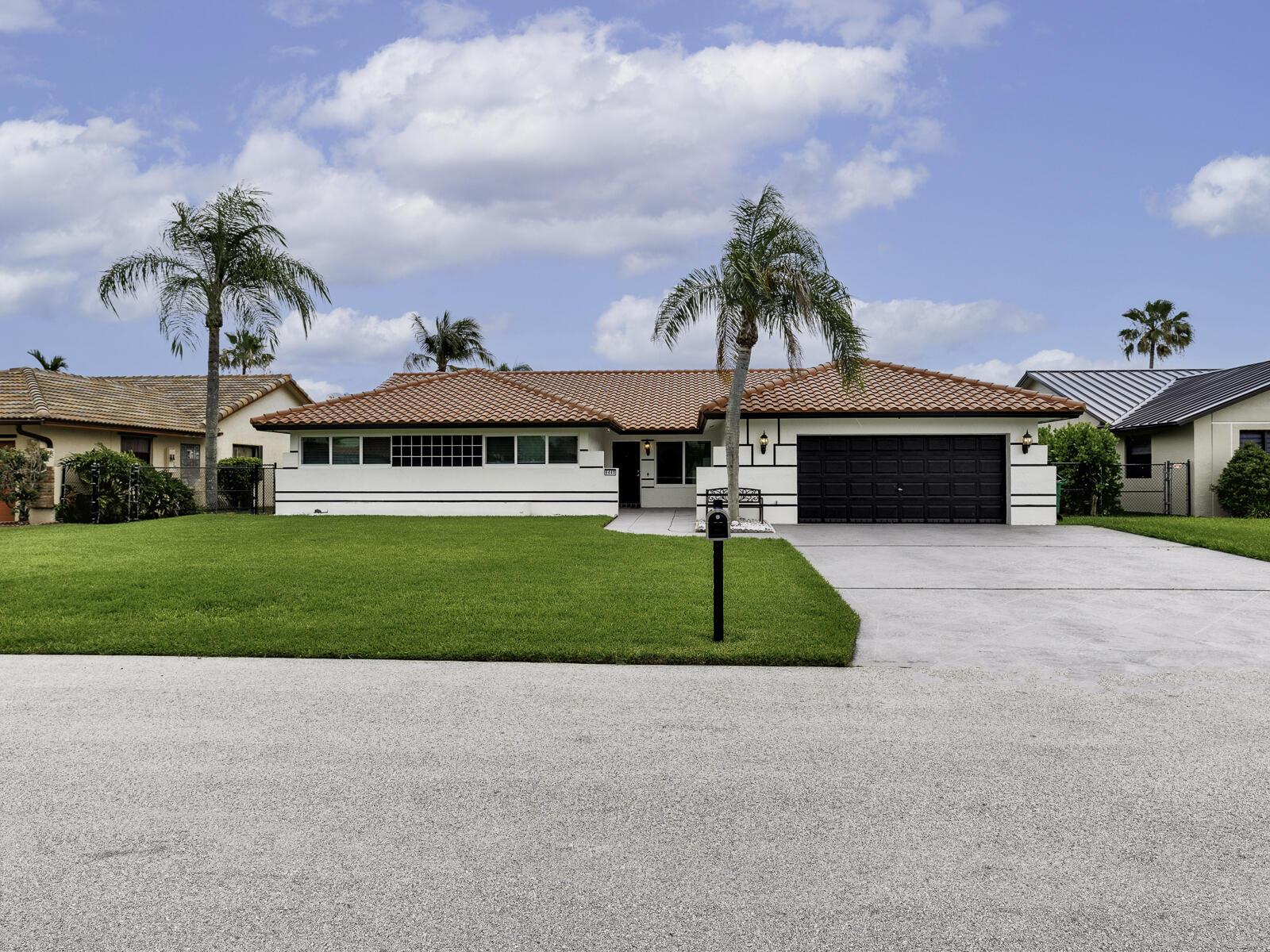WAVERLY HUNDRED - Residential