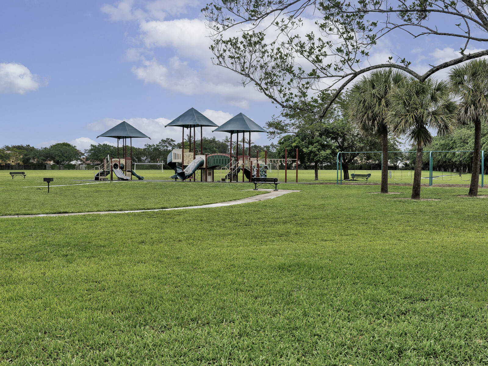 WAVERLY HUNDRED - Residential