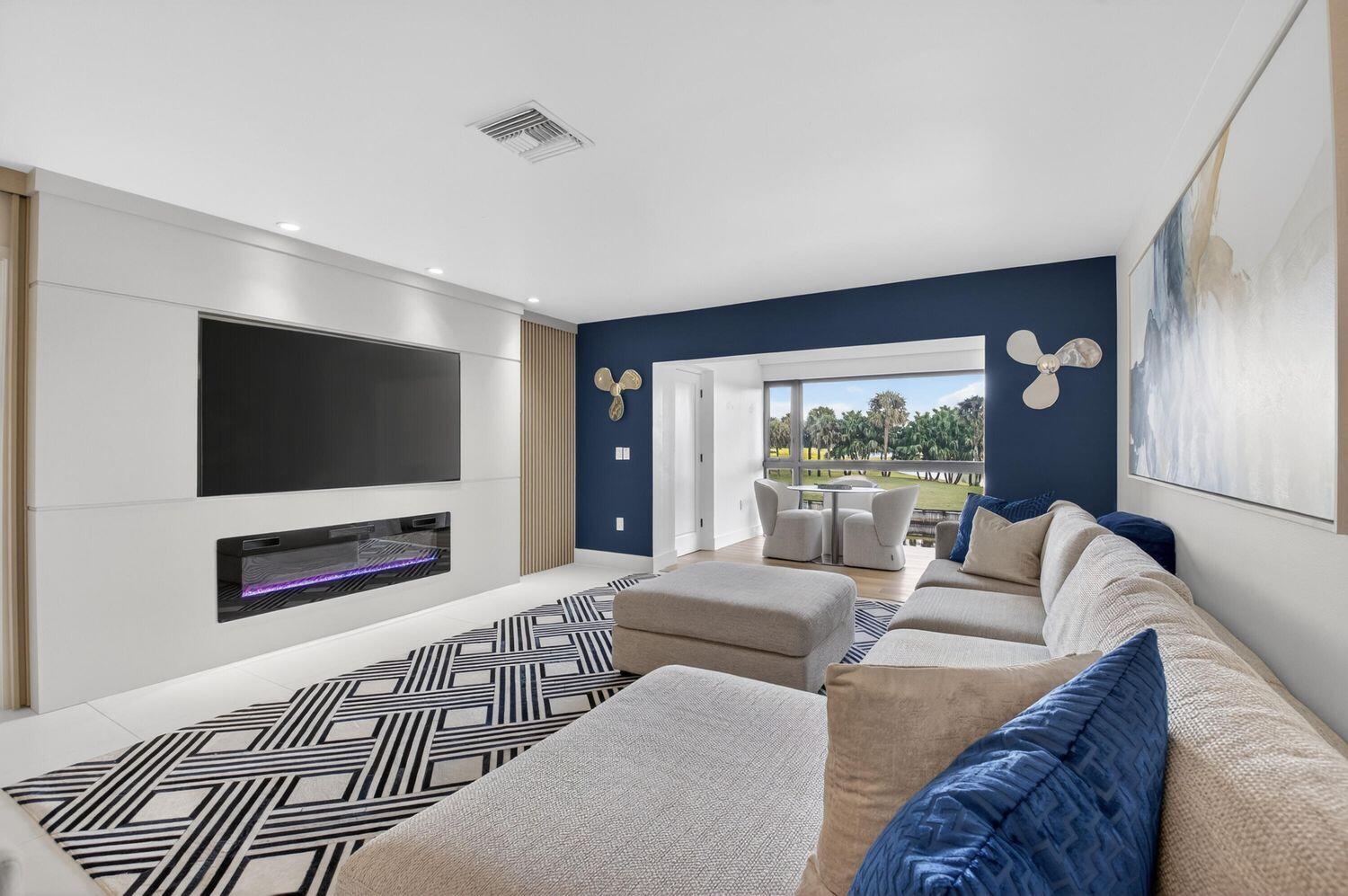 SOUTHPORT AT HUNTERS RUN CONDO - Residential