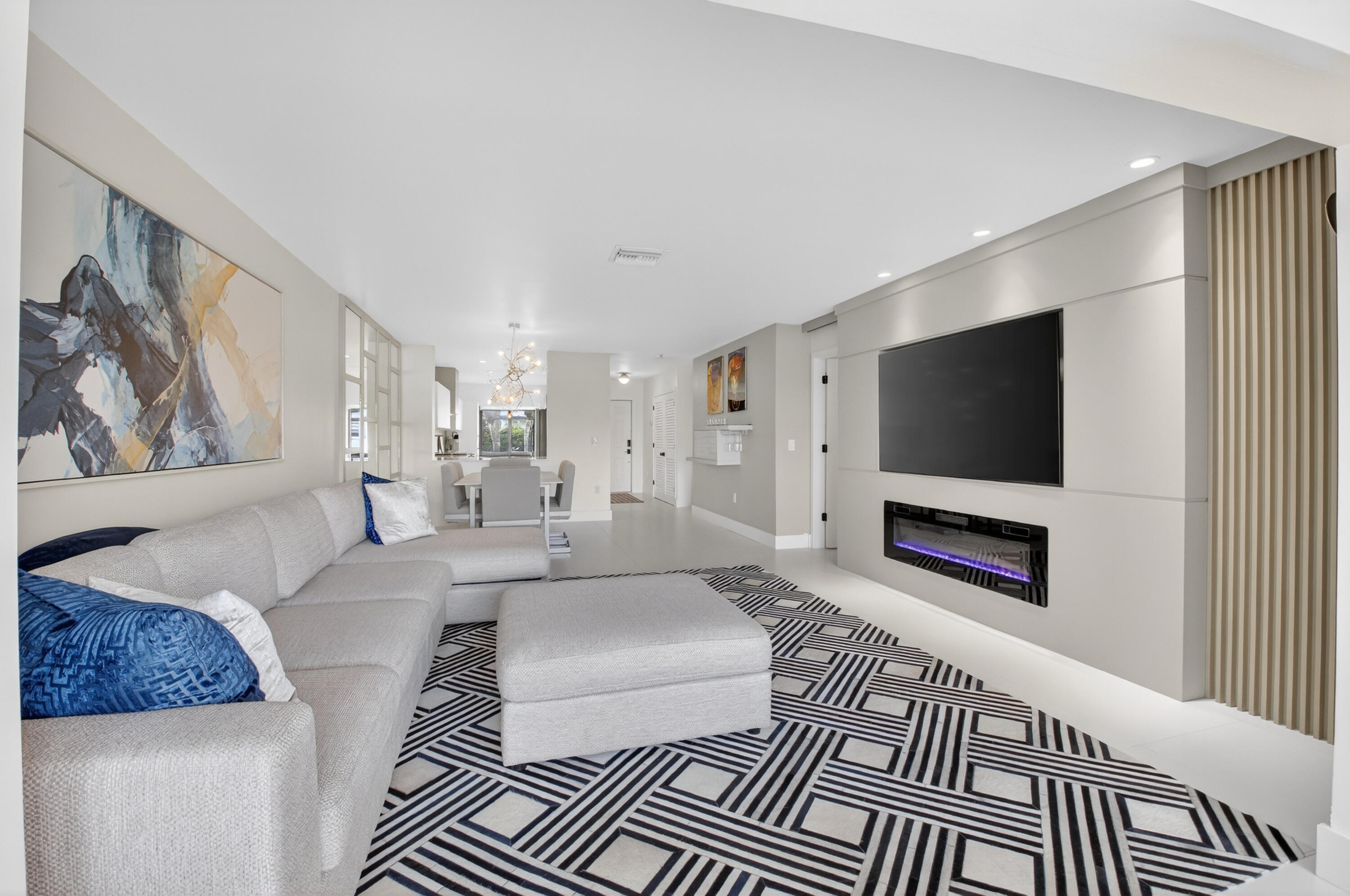 SOUTHPORT AT HUNTERS RUN CONDO - Residential
