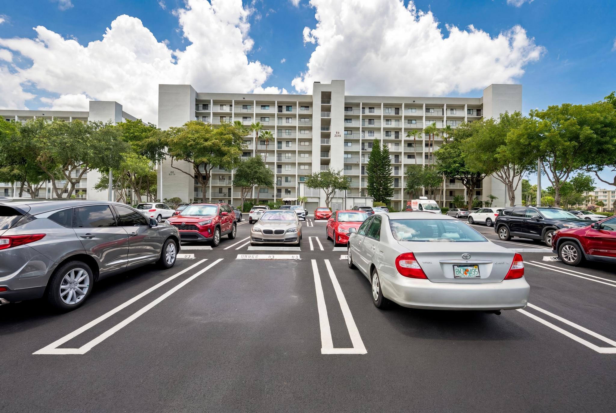 CYPRESS BEND CONDOMINIUM VI - Residential