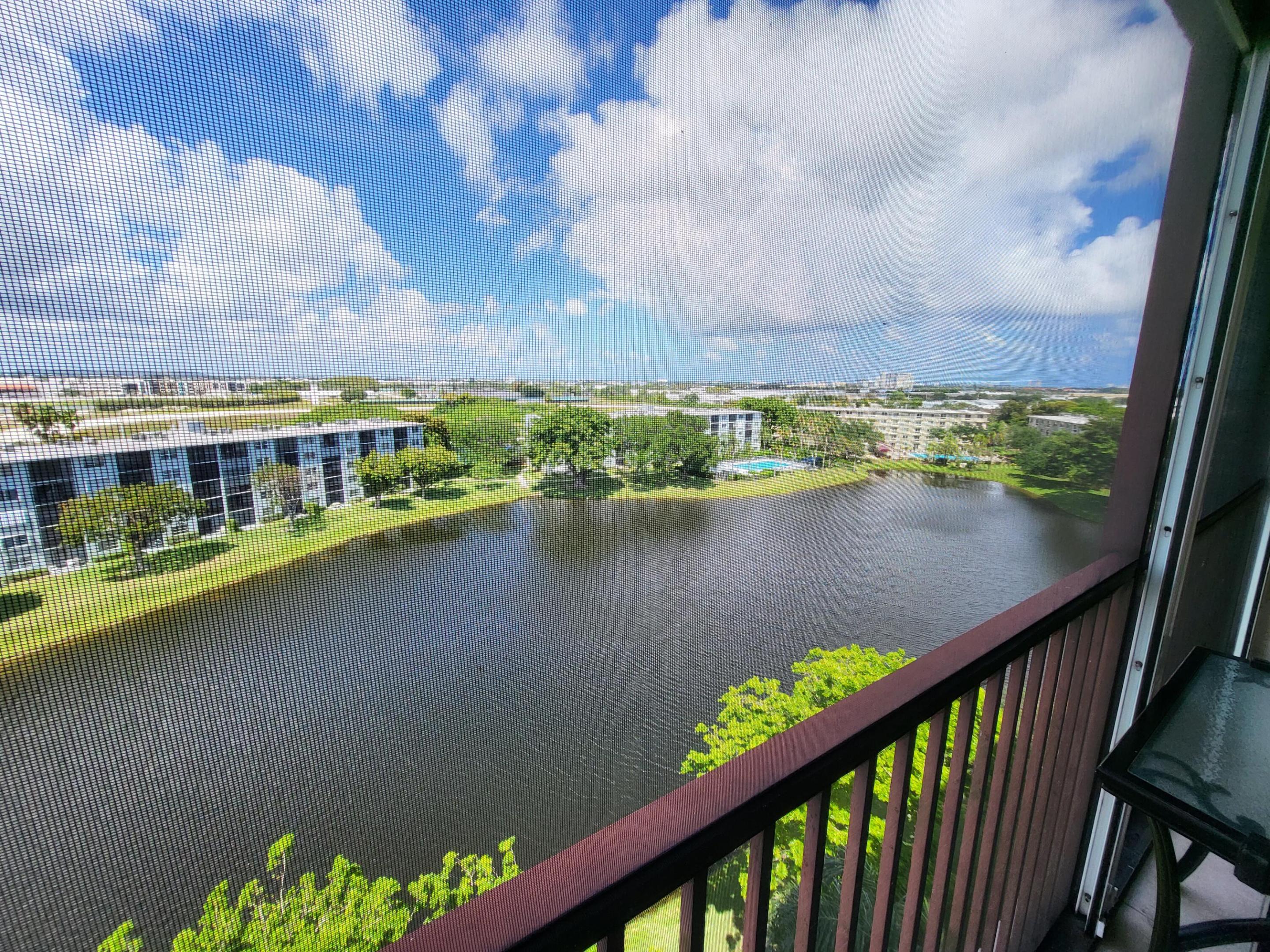 CYPRESS BEND CONDOMINIUM VI - Residential
