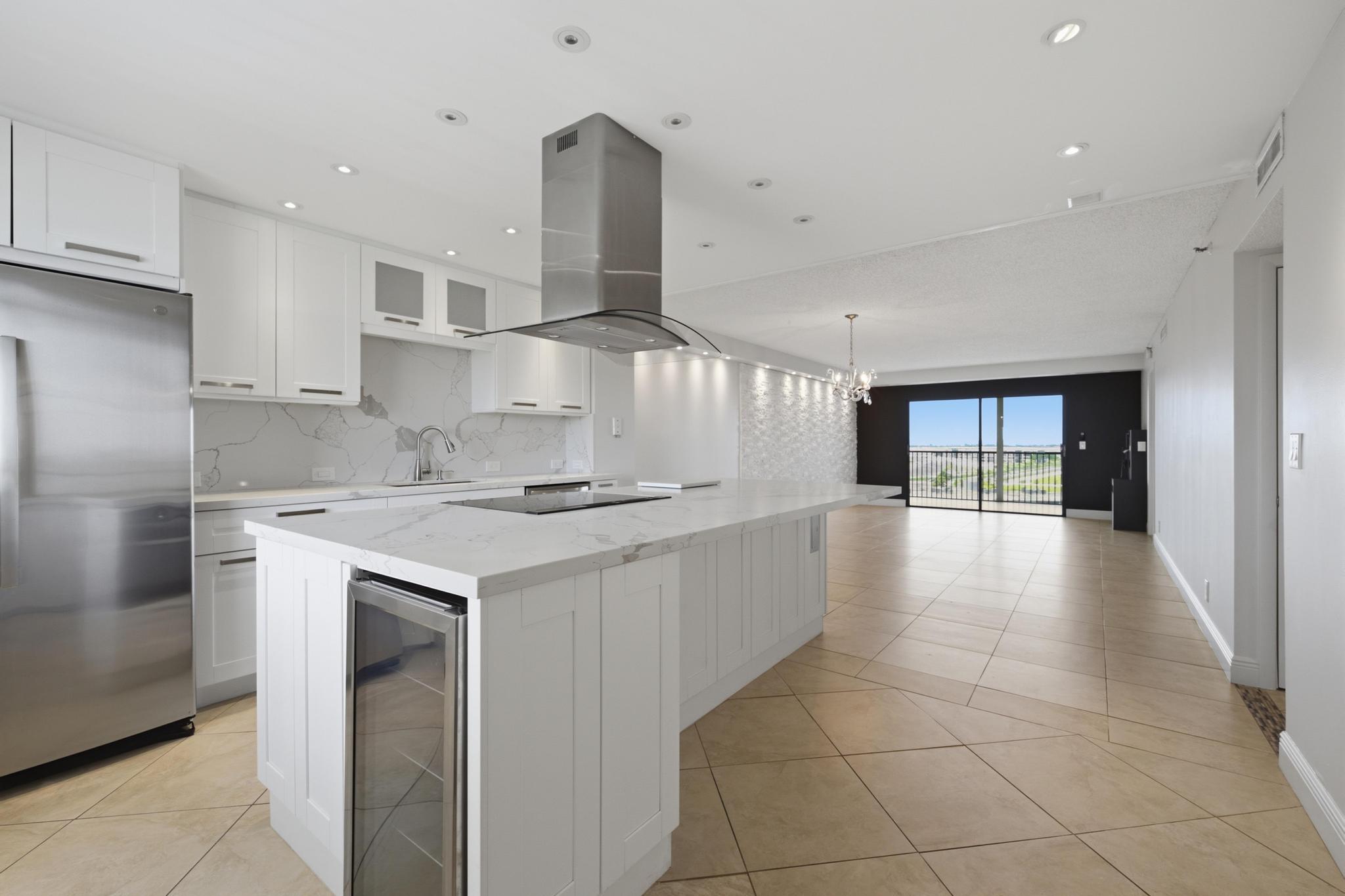 CYPRESS BEND CONDOMINIUM VI - Residential