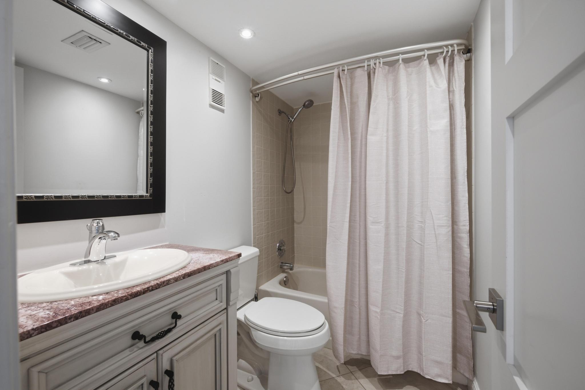 CYPRESS BEND CONDOMINIUM VI - Residential