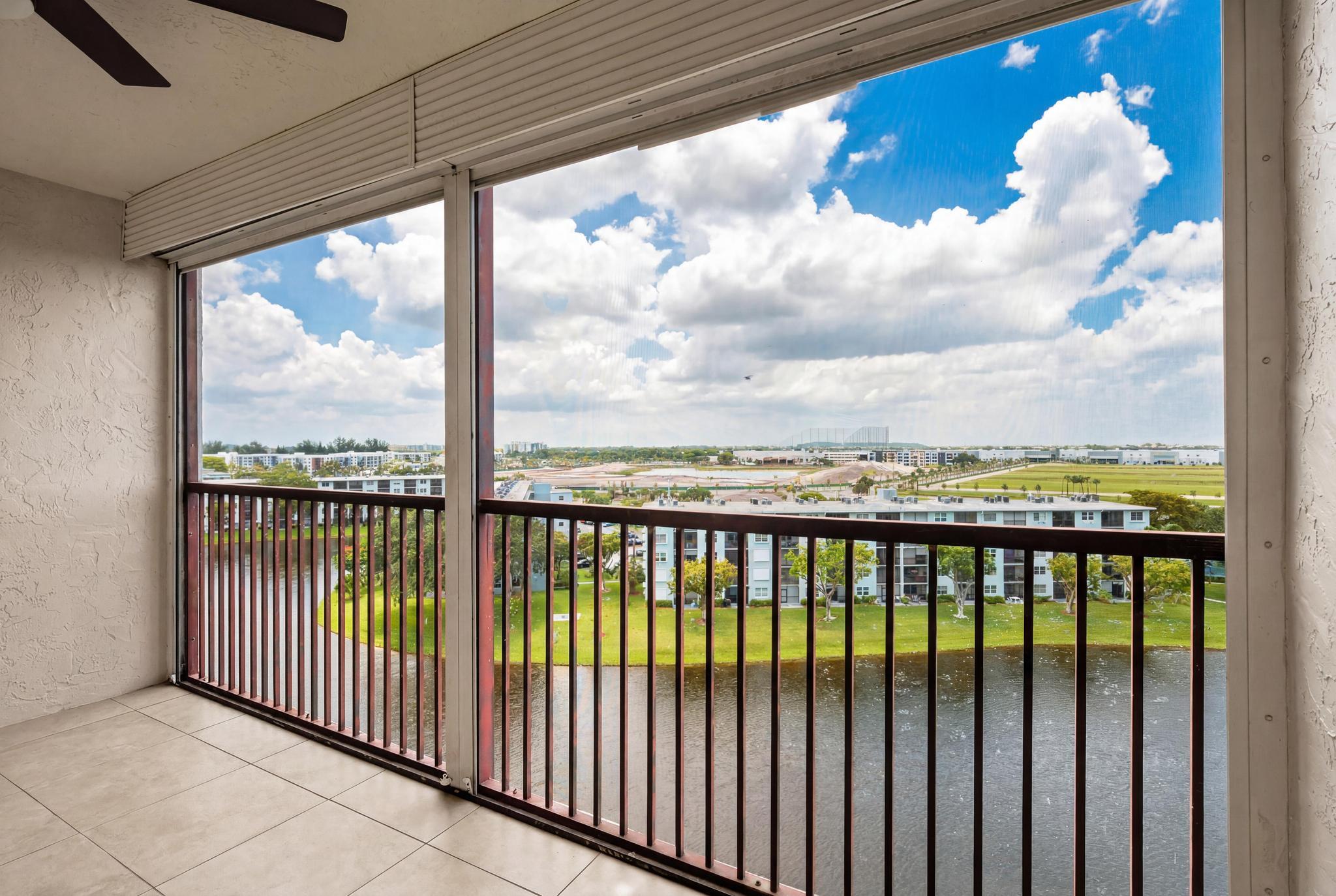 CYPRESS BEND CONDOMINIUM VI - Residential