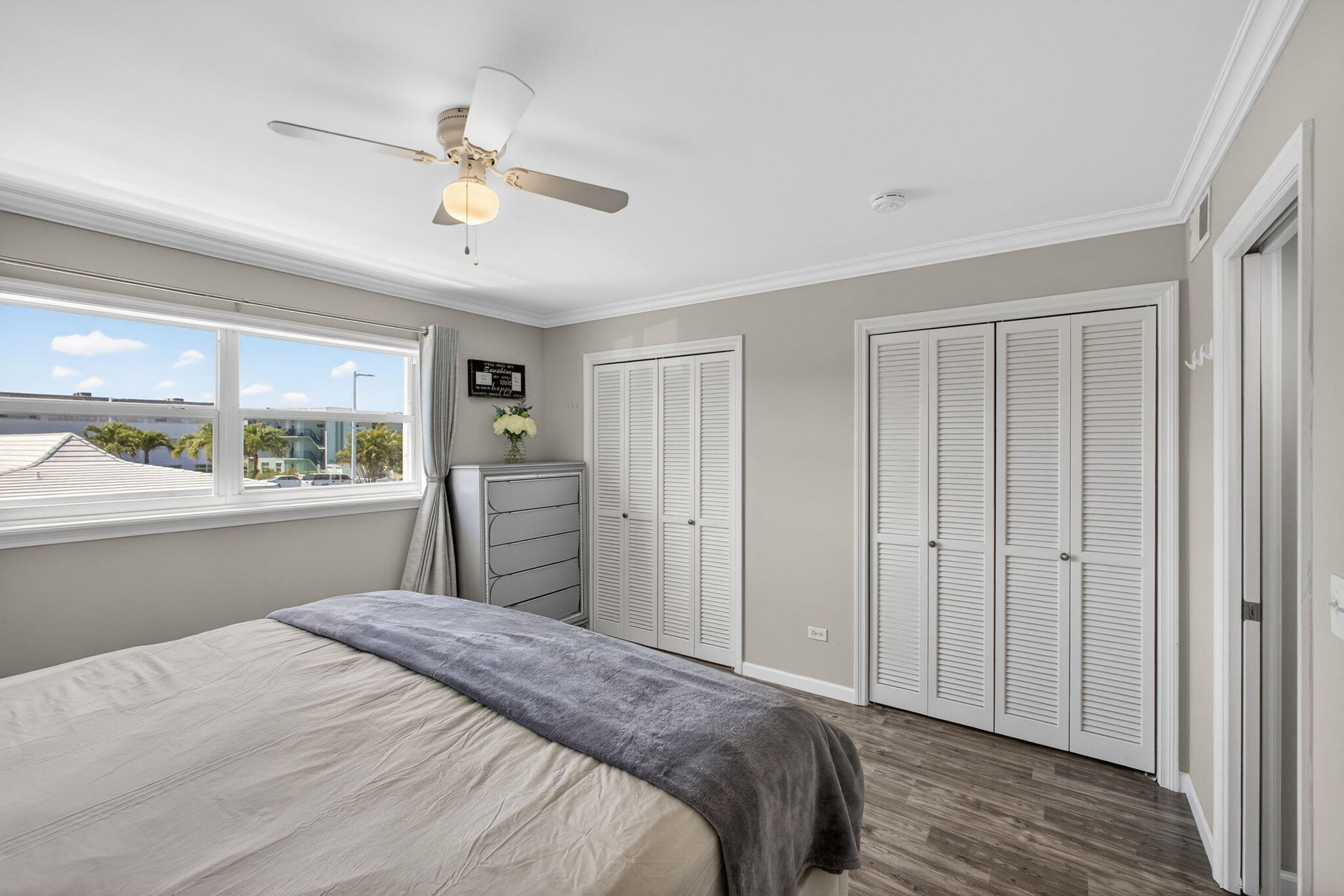 SHORE CLUB APTS B & C CONDO - Residential