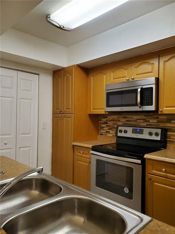 North Lauderdale Village - Residential