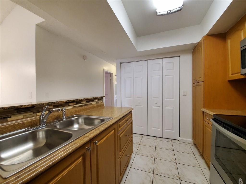 North Lauderdale Village - Residential