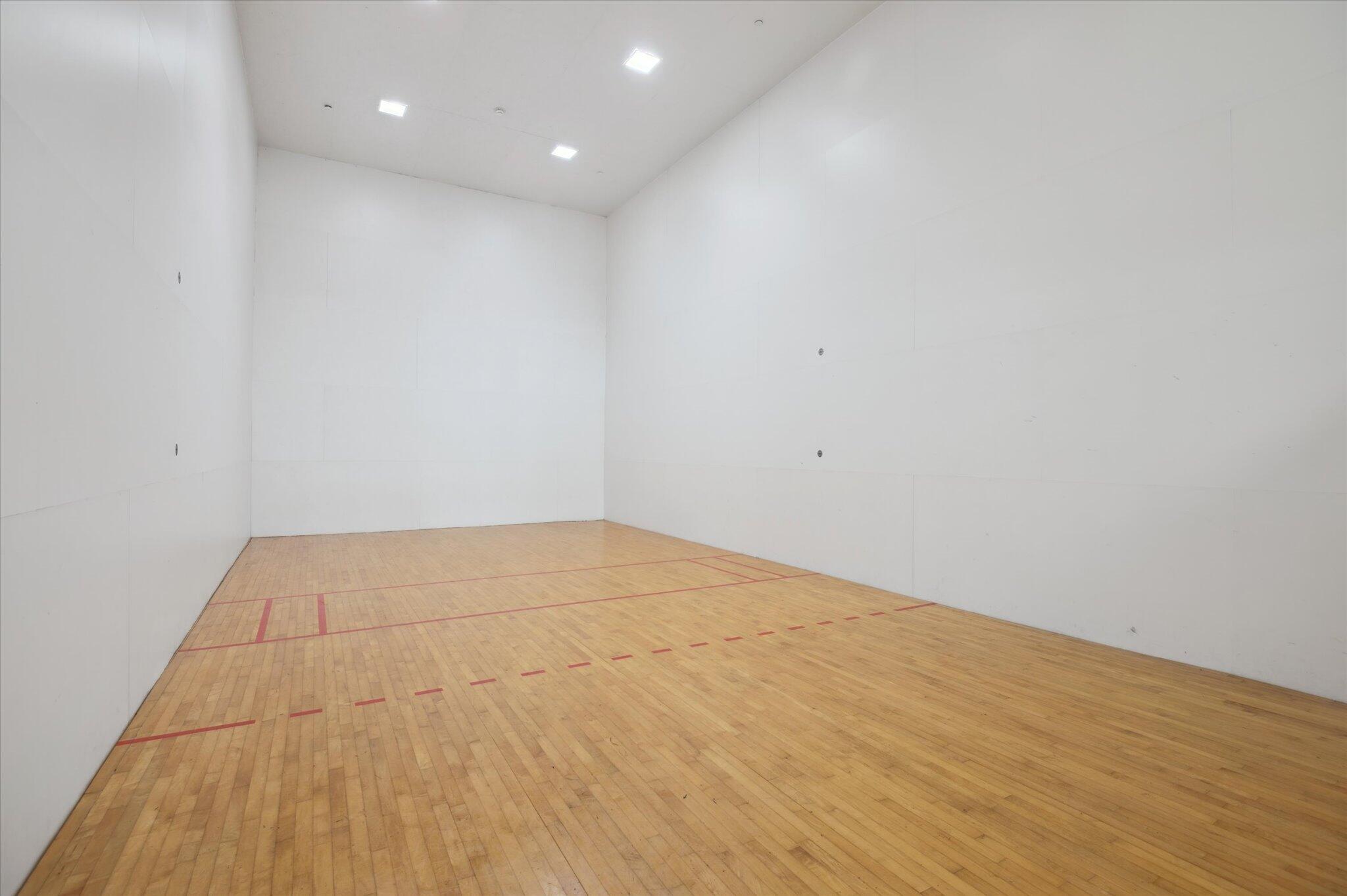 NURIVER LANDING CONDO - Residential Lease