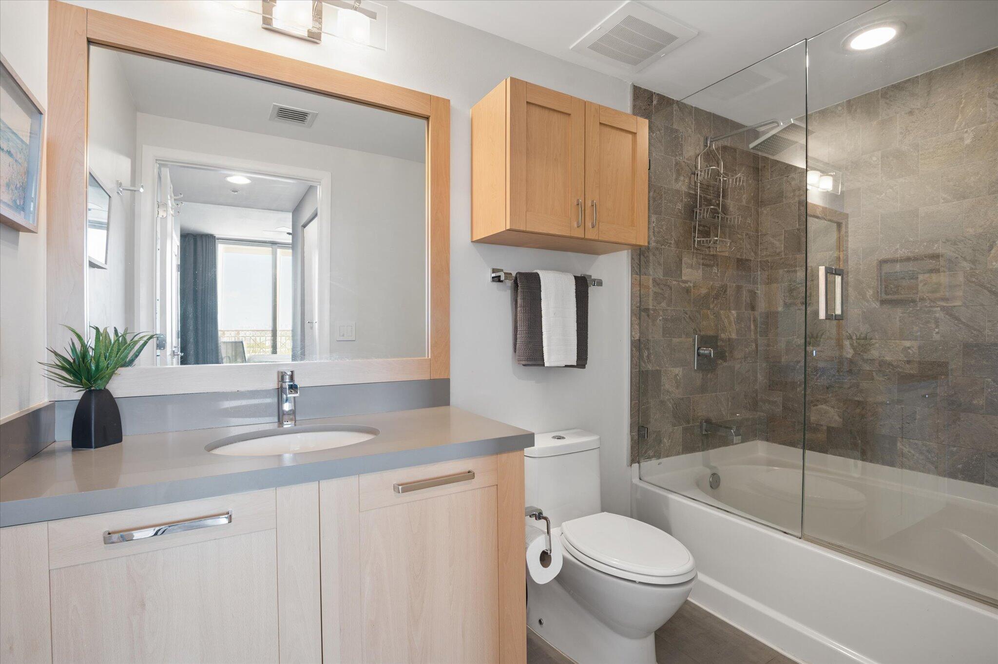 NURIVER LANDING CONDO - Residential Lease