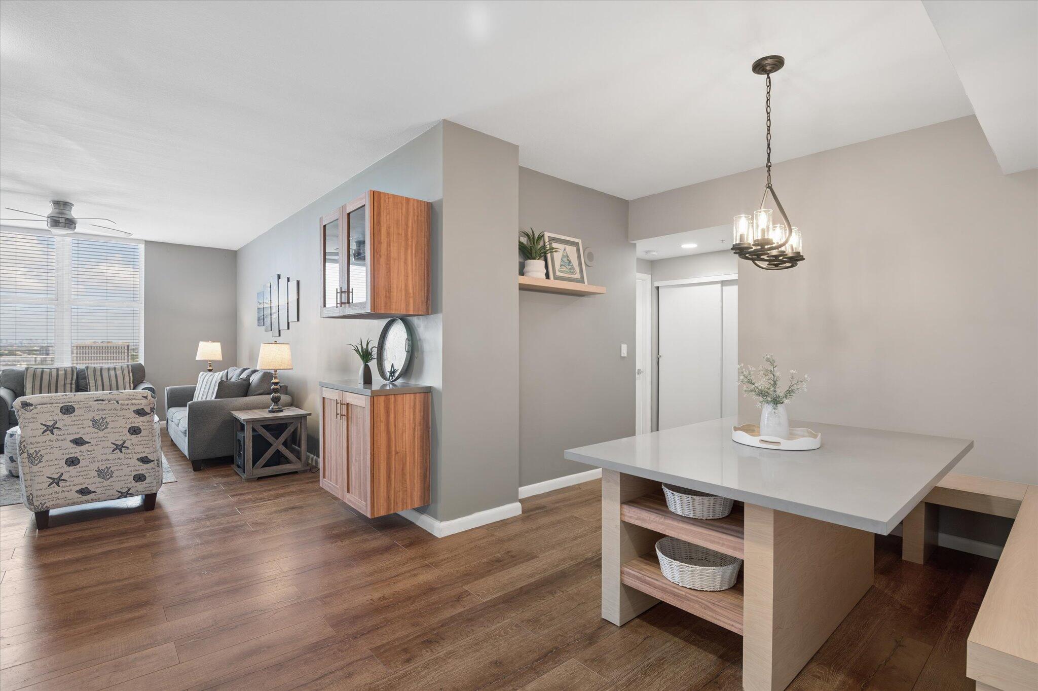 NURIVER LANDING CONDO - Residential Lease