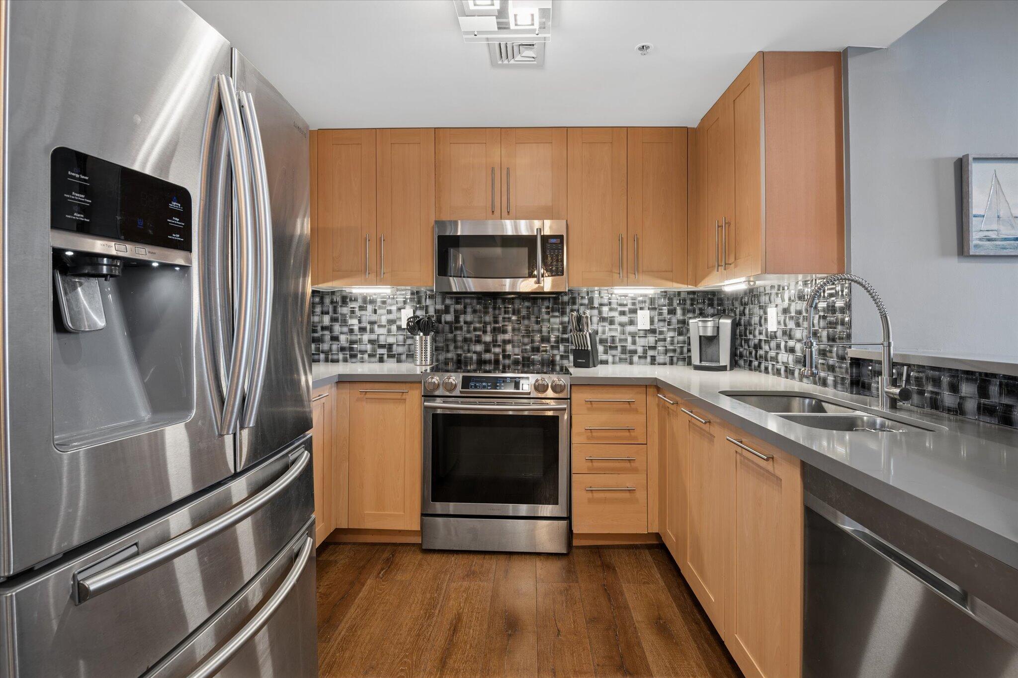 NURIVER LANDING CONDO - Residential Lease