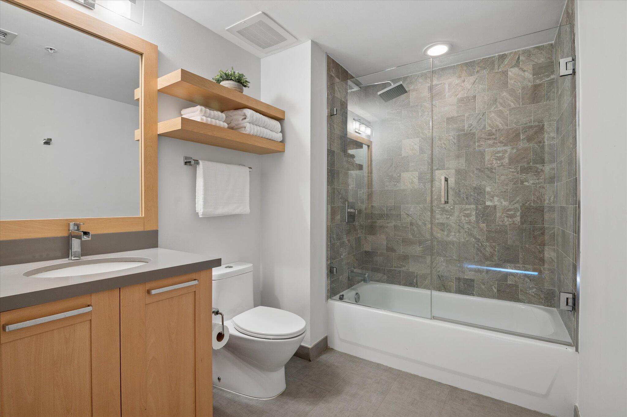 NURIVER LANDING CONDO - Residential Lease