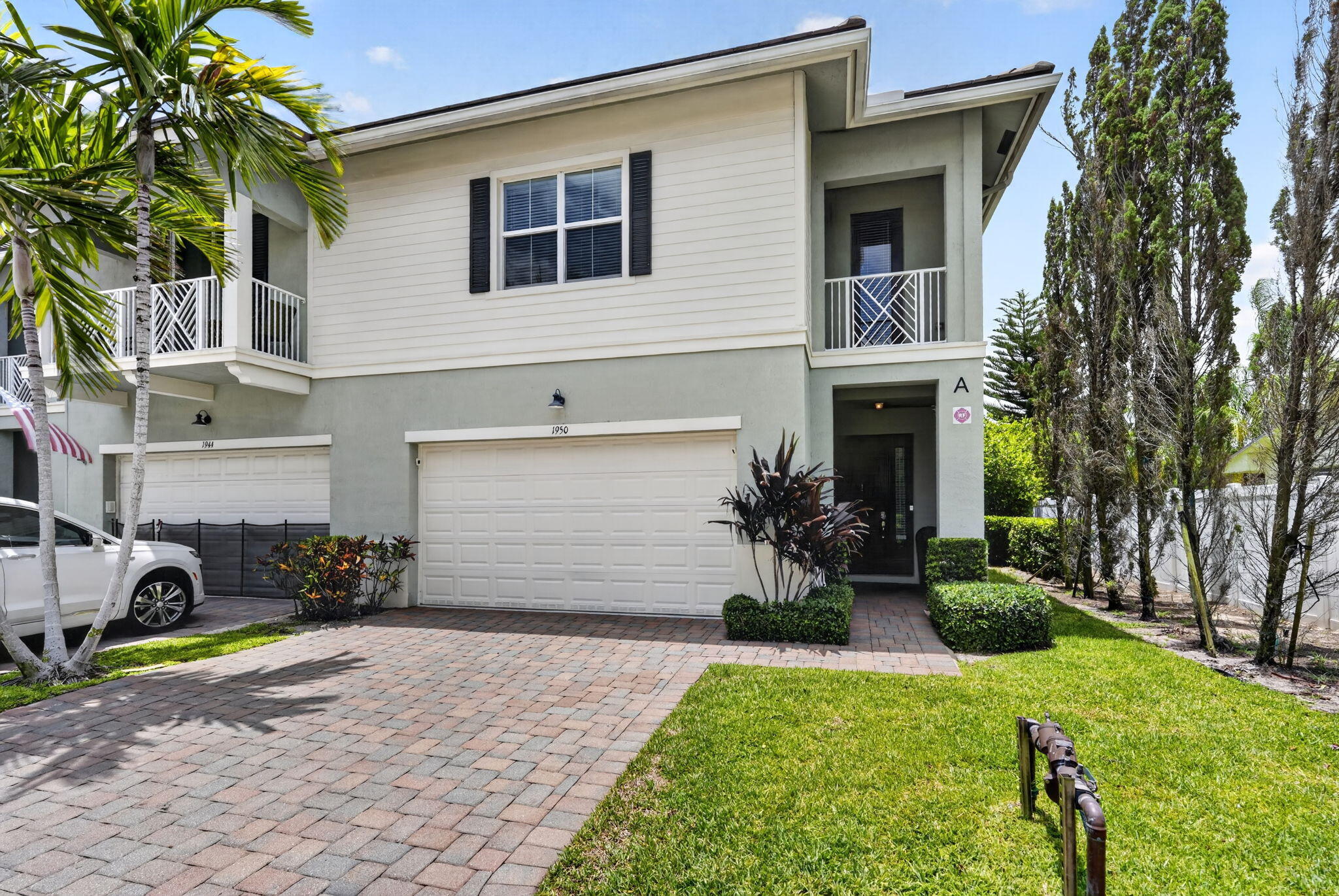 HAMPTON COVE CONDO - Residential Lease