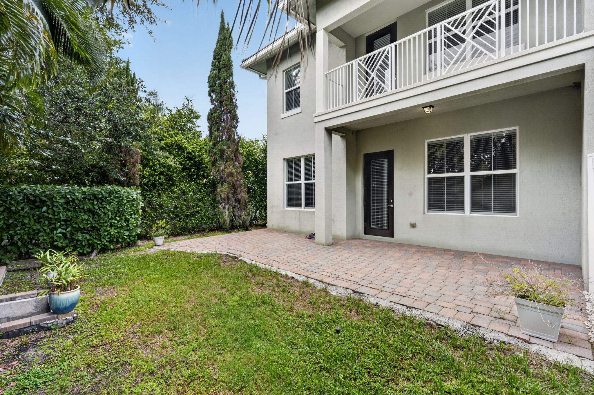 HAMPTON COVE CONDO - Residential Lease