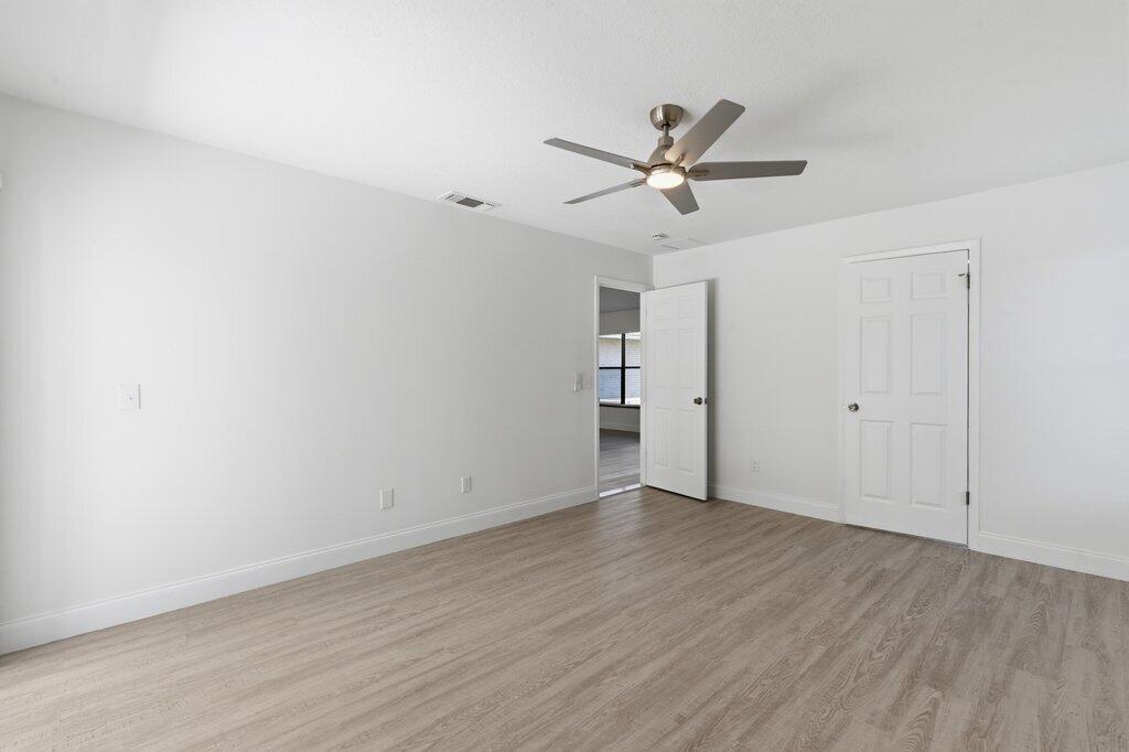 PORT ST LUCIE SECTION 30 - Residential