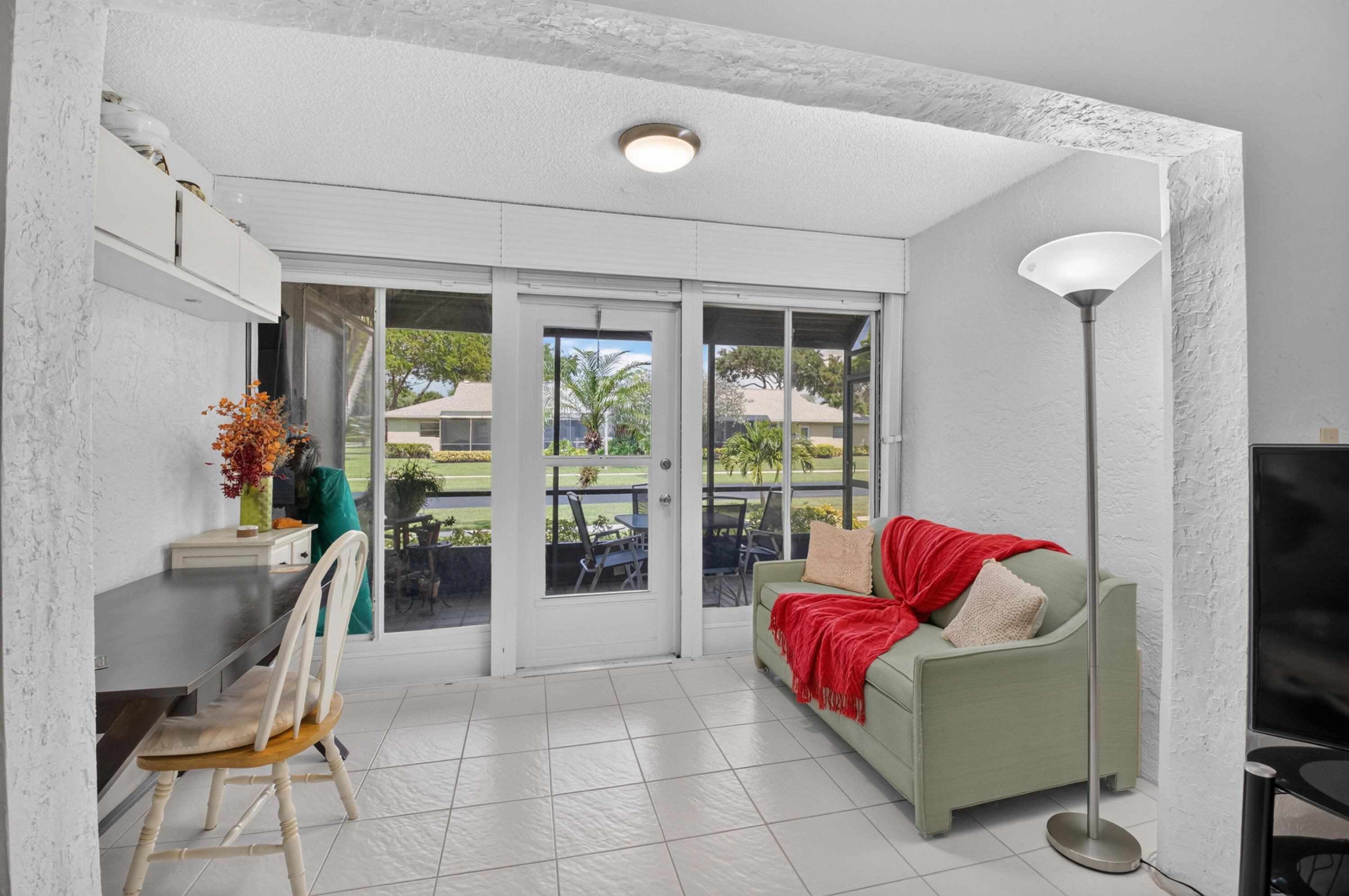 WHISPER WALK /GREENLEAF - Residential