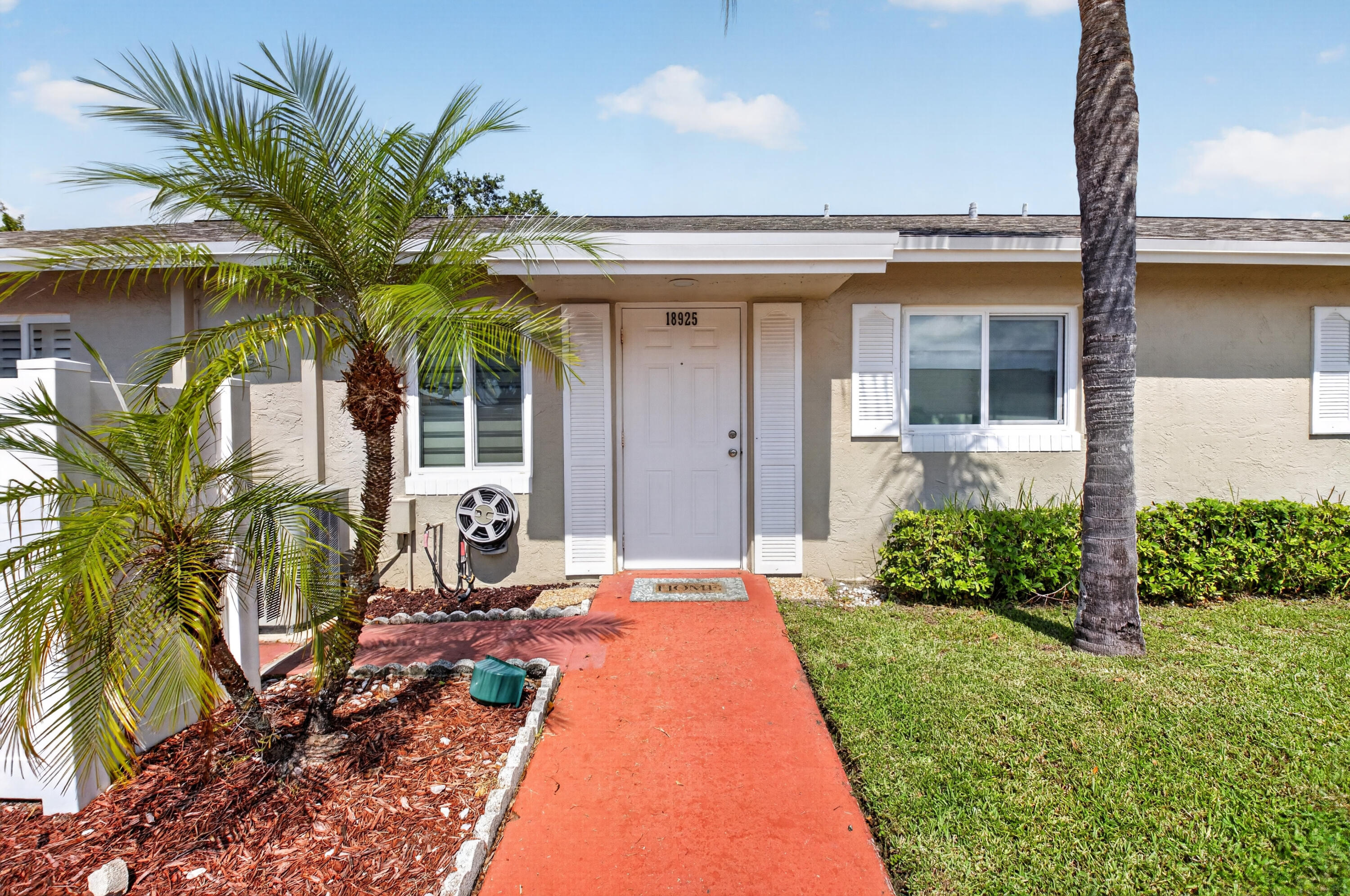 WHISPER WALK /GREENLEAF - Residential