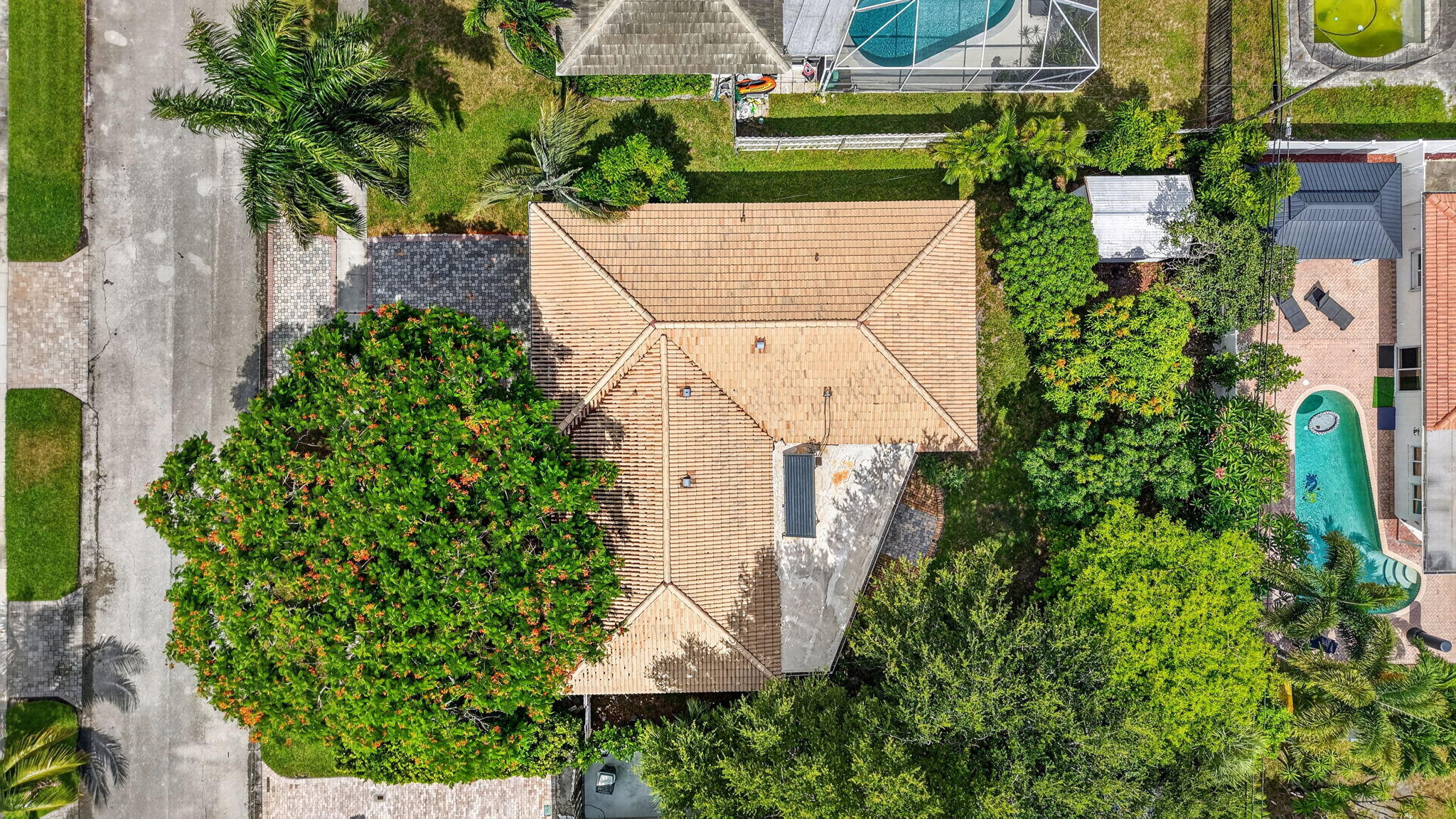 BOCA RATON SQUARE UNIT 1 - Residential