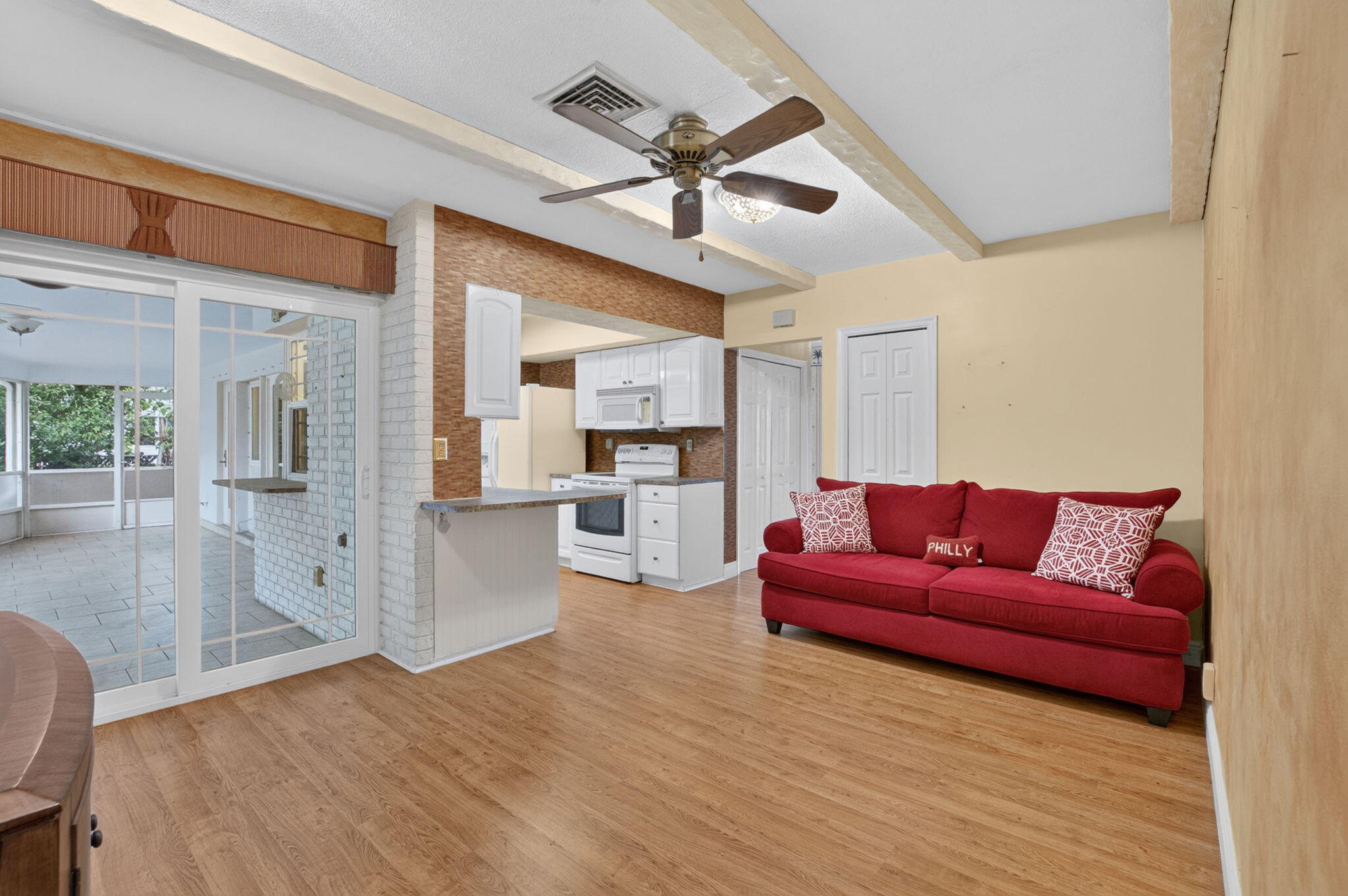 BOCA RATON SQUARE UNIT 1 - Residential