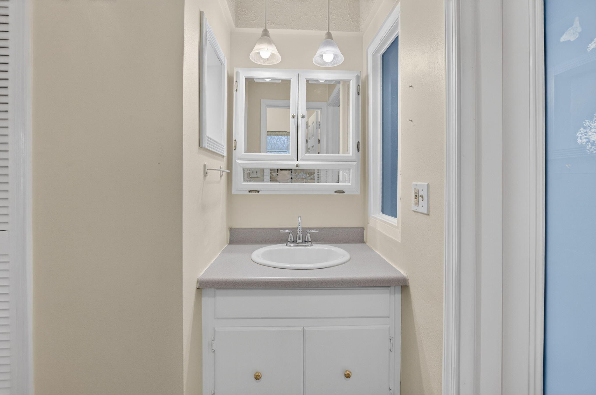 BOCA RATON SQUARE UNIT 1 - Residential