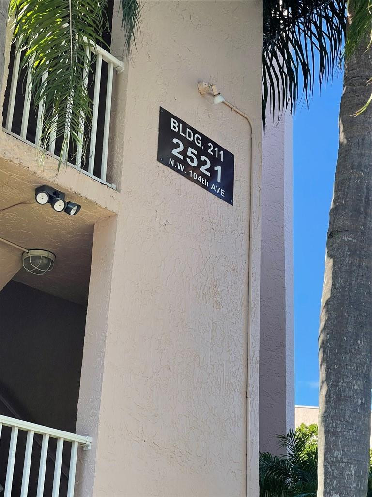 SUNRISE LAKES PHASE IV - Residential