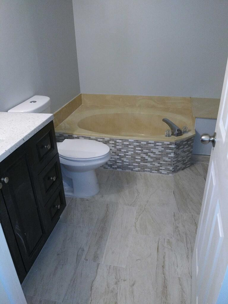 SUNRISE LAKES PHASE IV - Residential