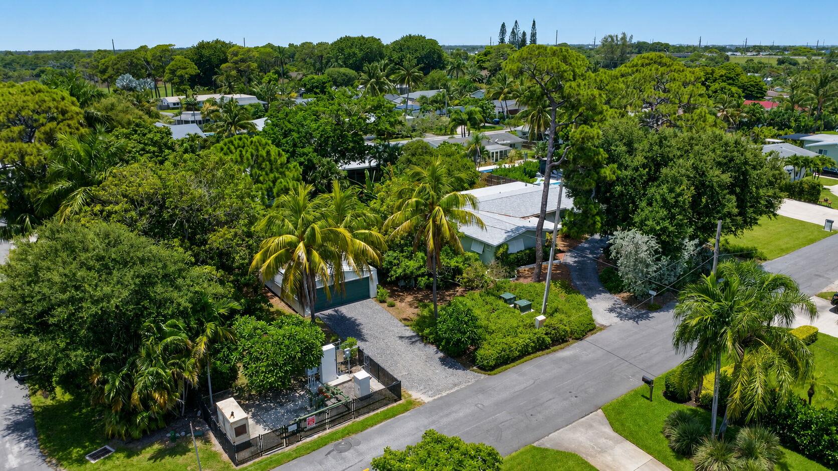 FOREST HILLS - Residential
