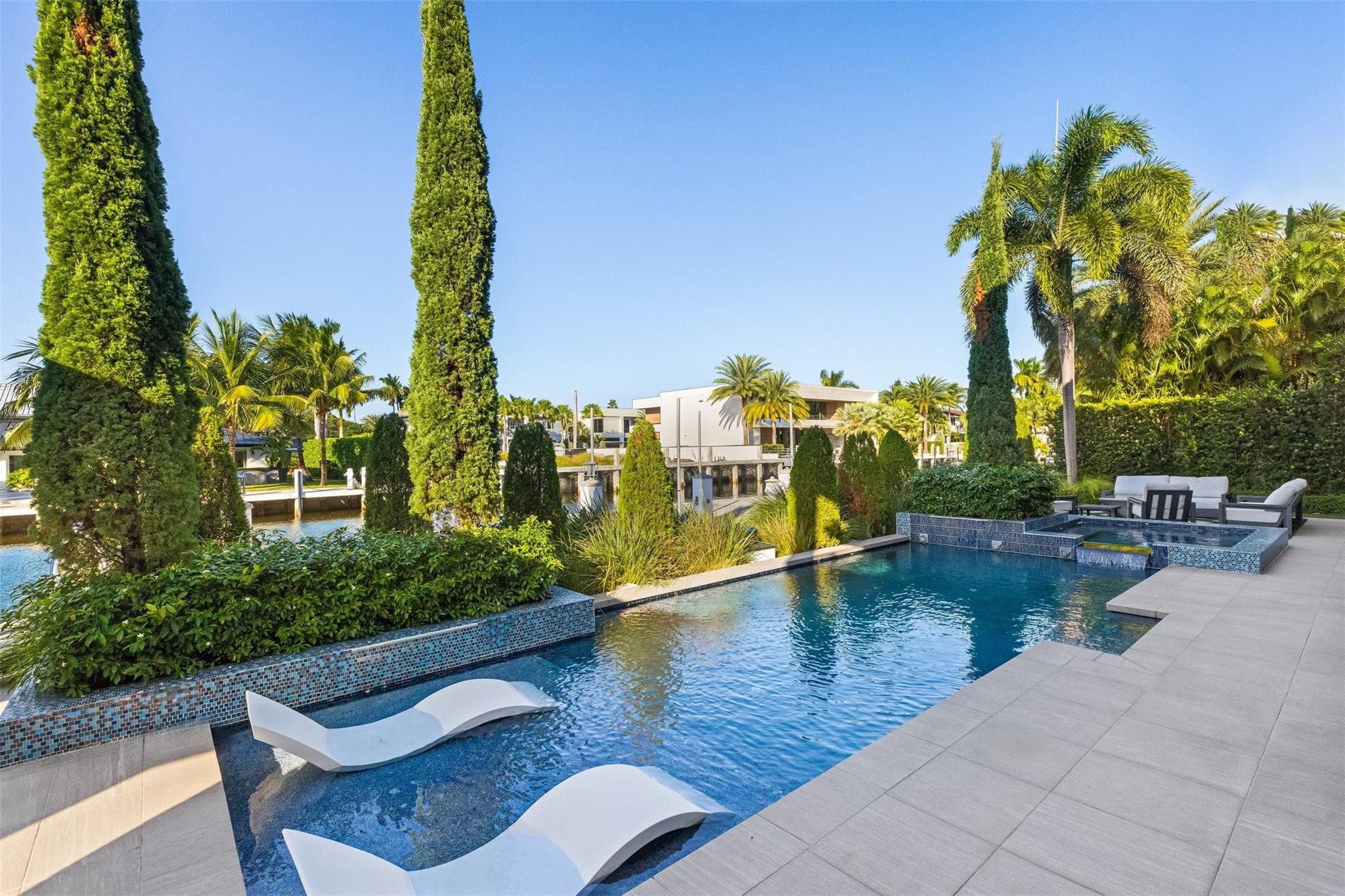 Gould Island 15-62 B - Residential
