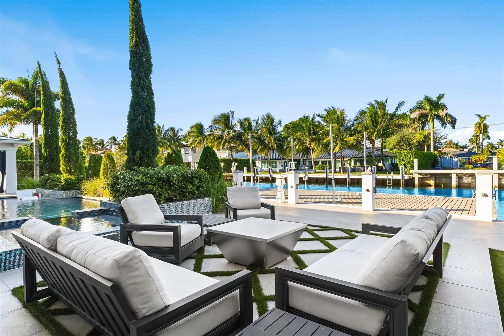 Gould Island 15-62 B - Residential
