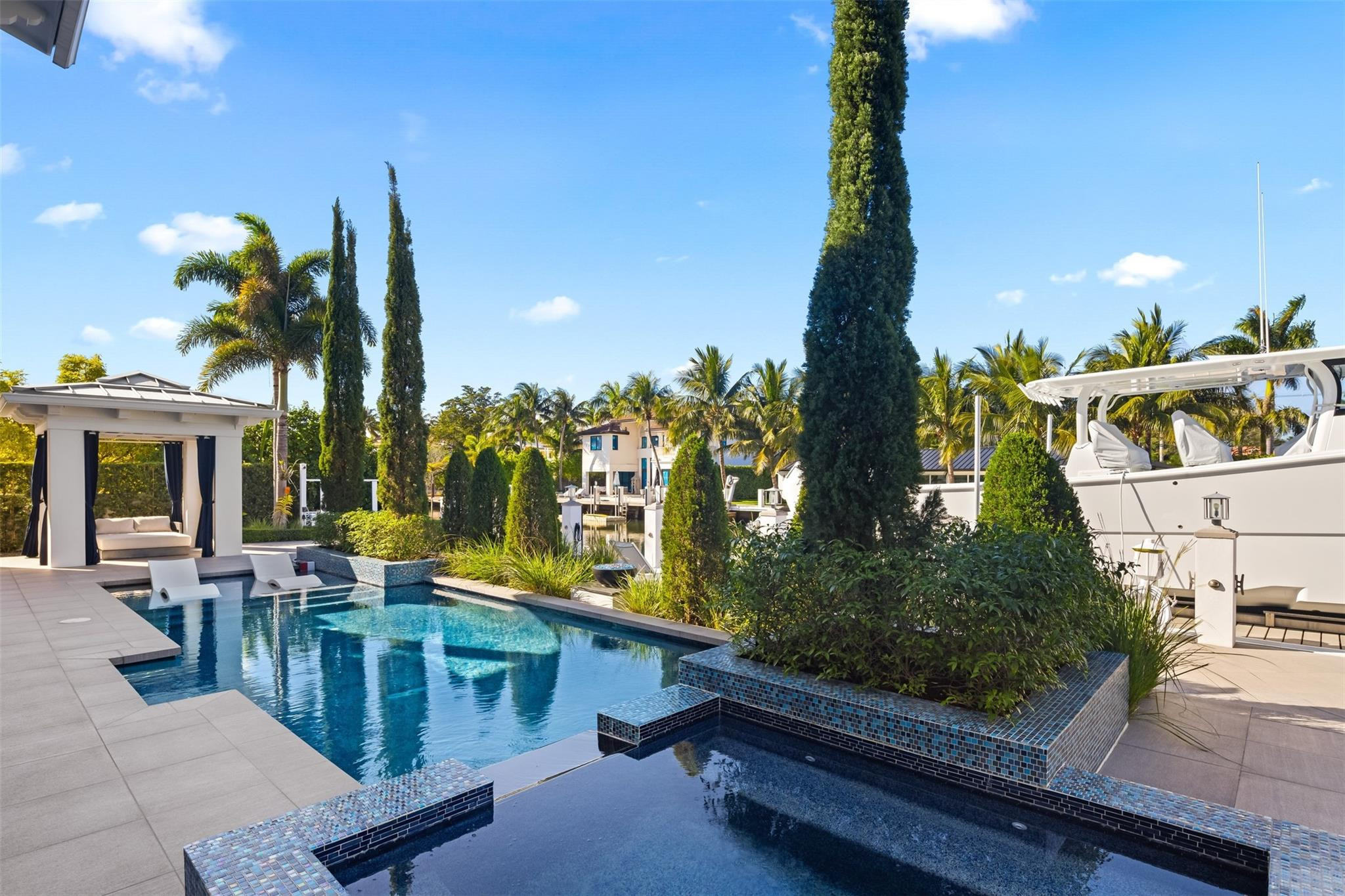 Gould Island 15-62 B - Residential