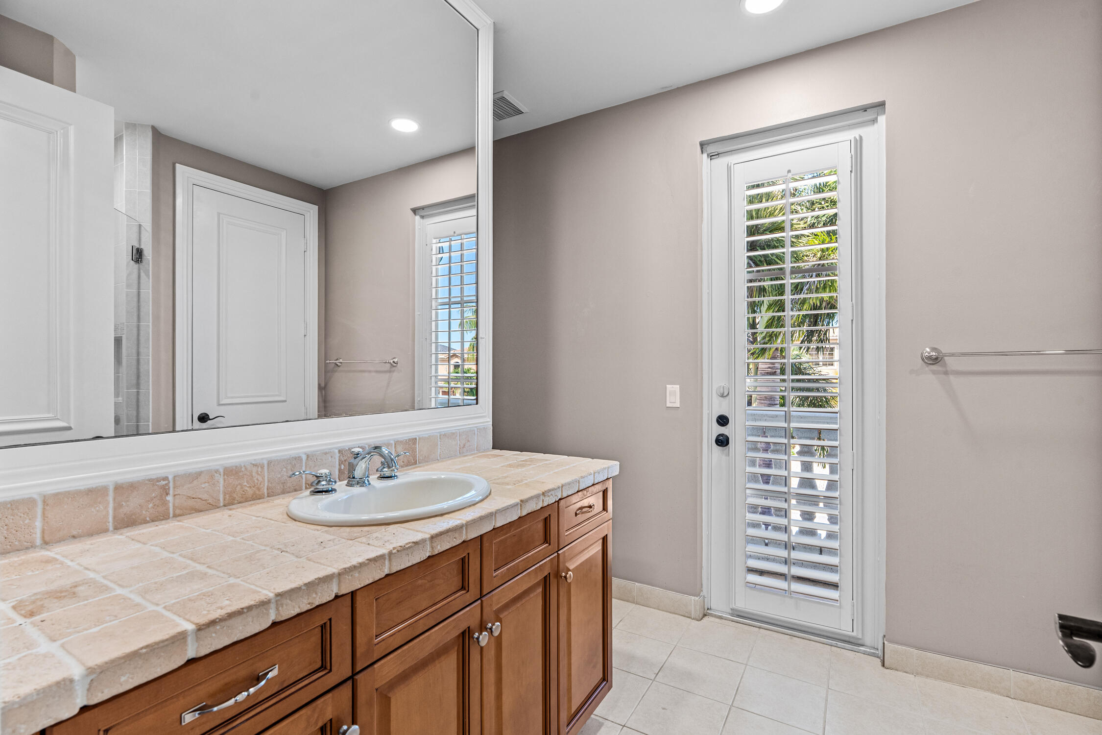 FOX HILL ESTATES OF BOCA RATON - Residential Lease