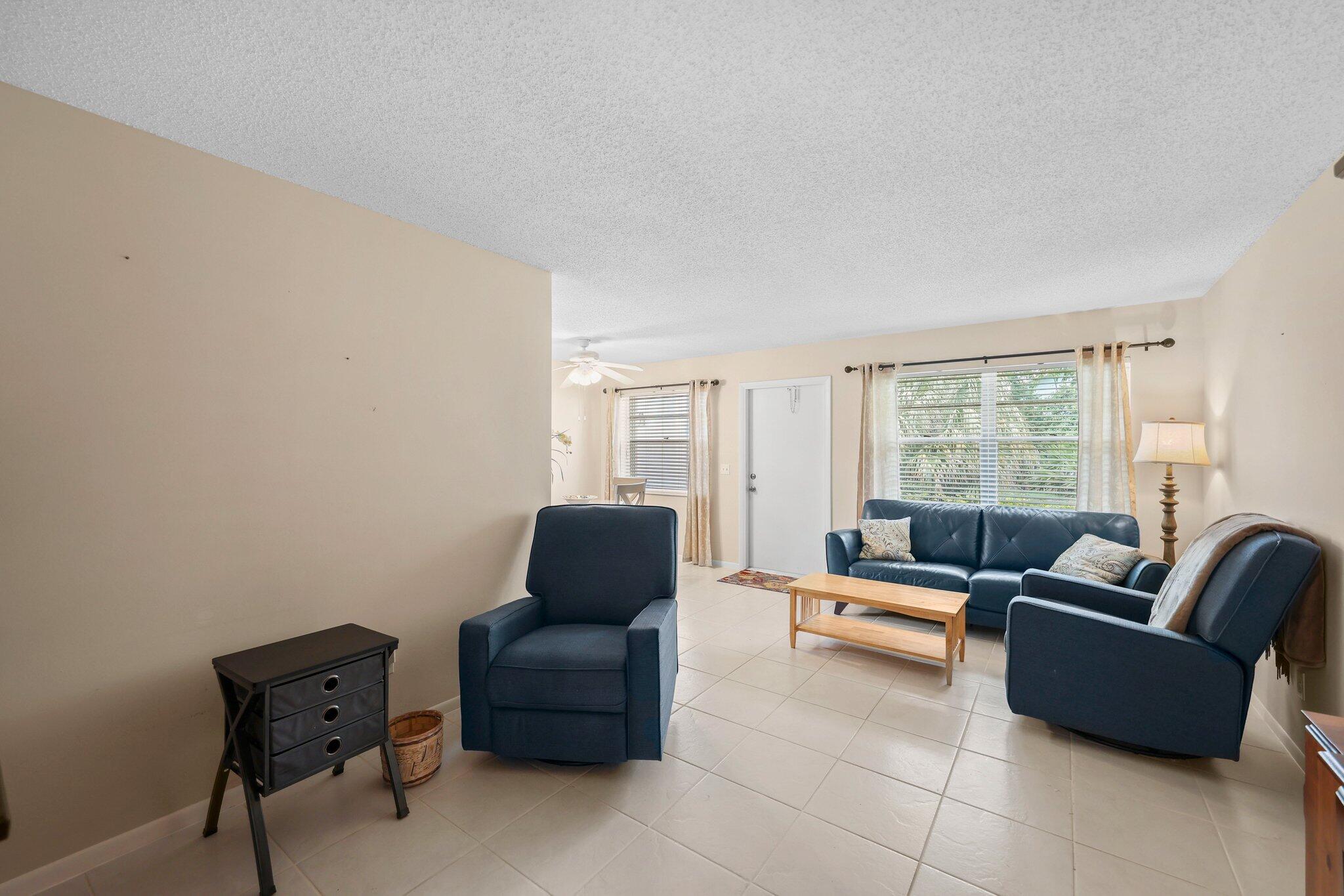 VISTA PINES CONDO - Residential