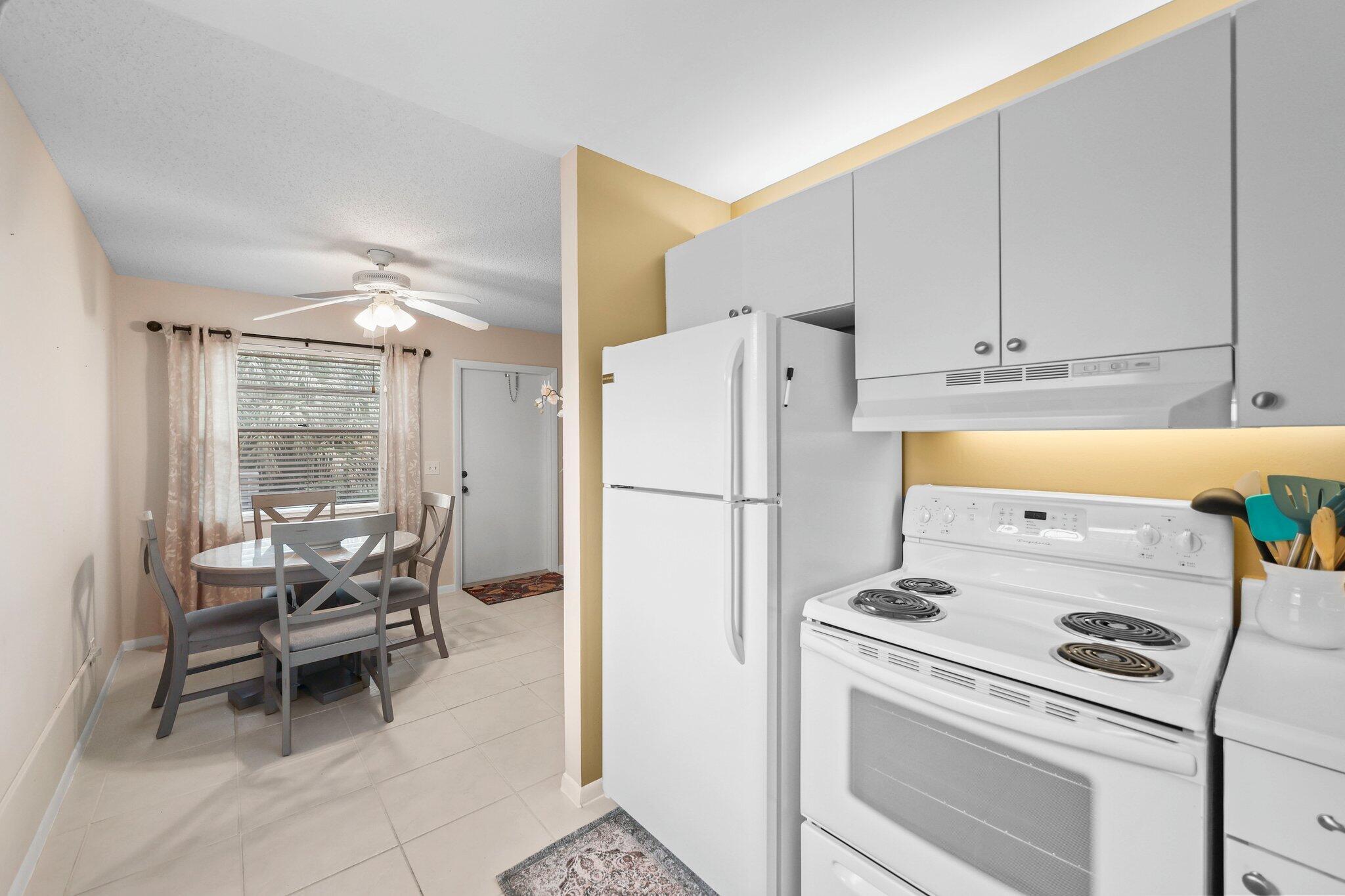 VISTA PINES CONDO - Residential