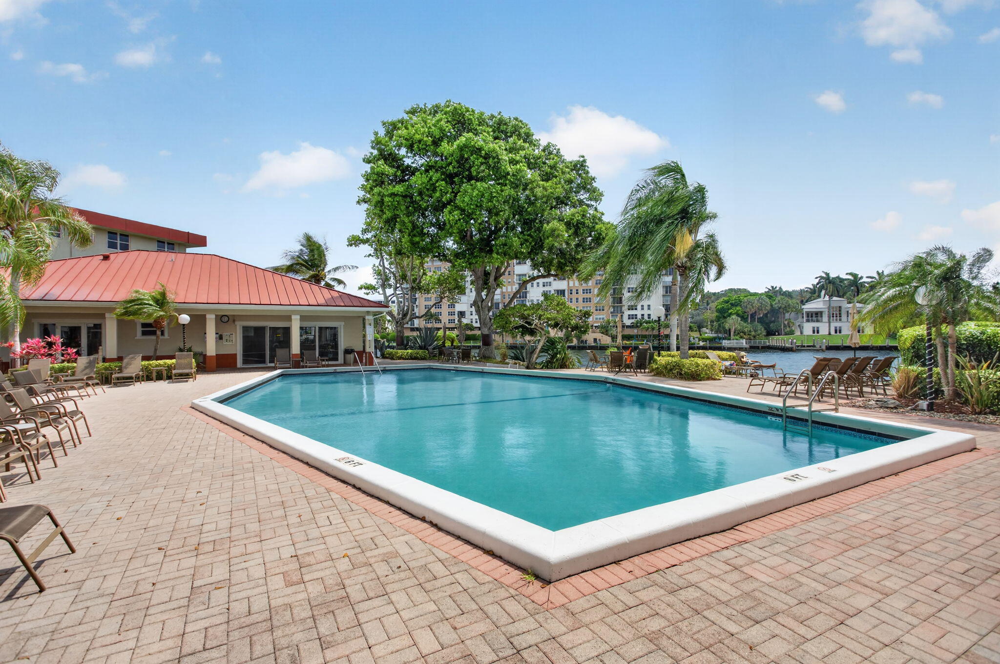 NO 3 PALM-AIRE AT CORAL KEY - Residential