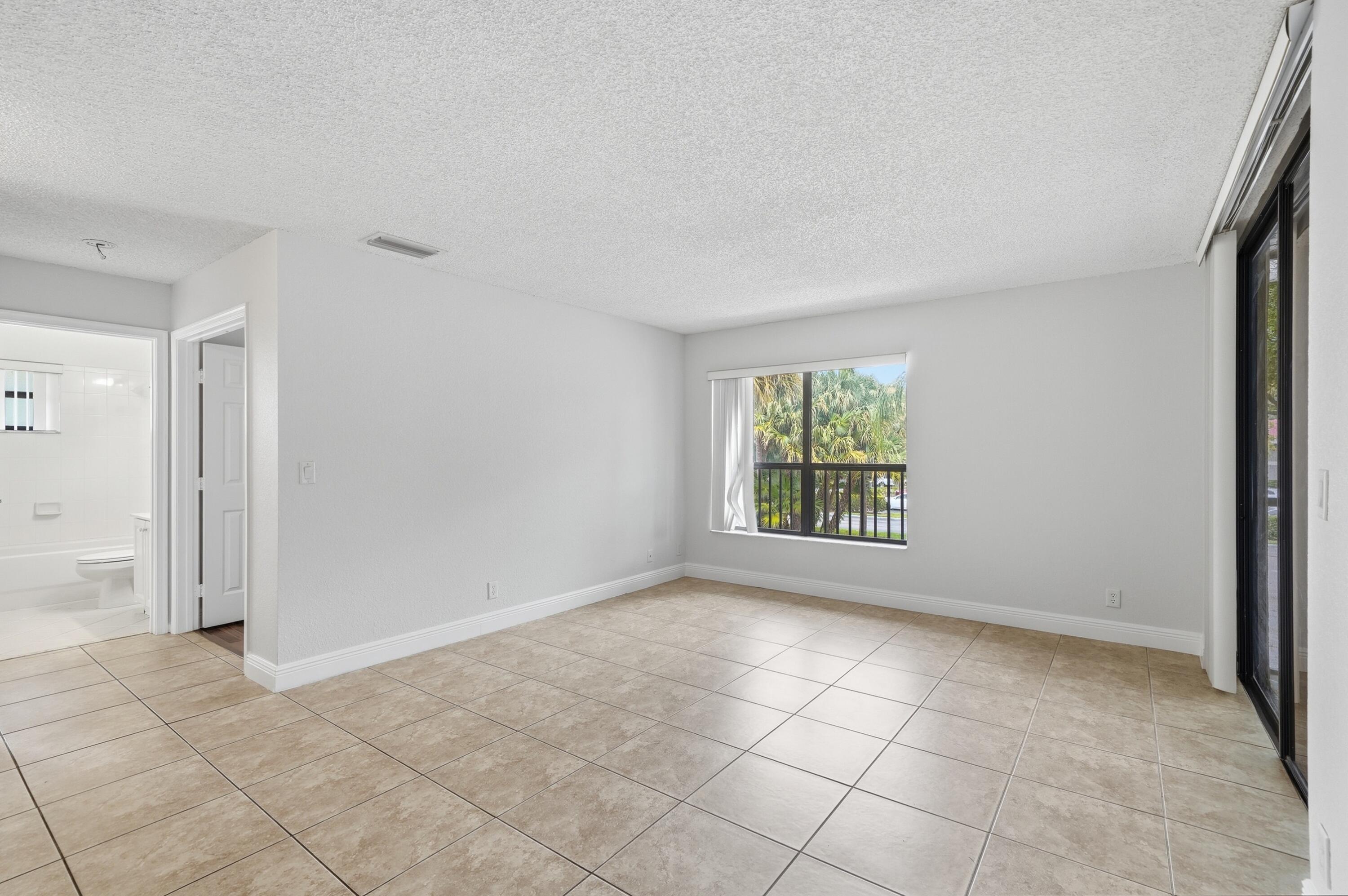 CENTERPOINTE CONDO - Residential