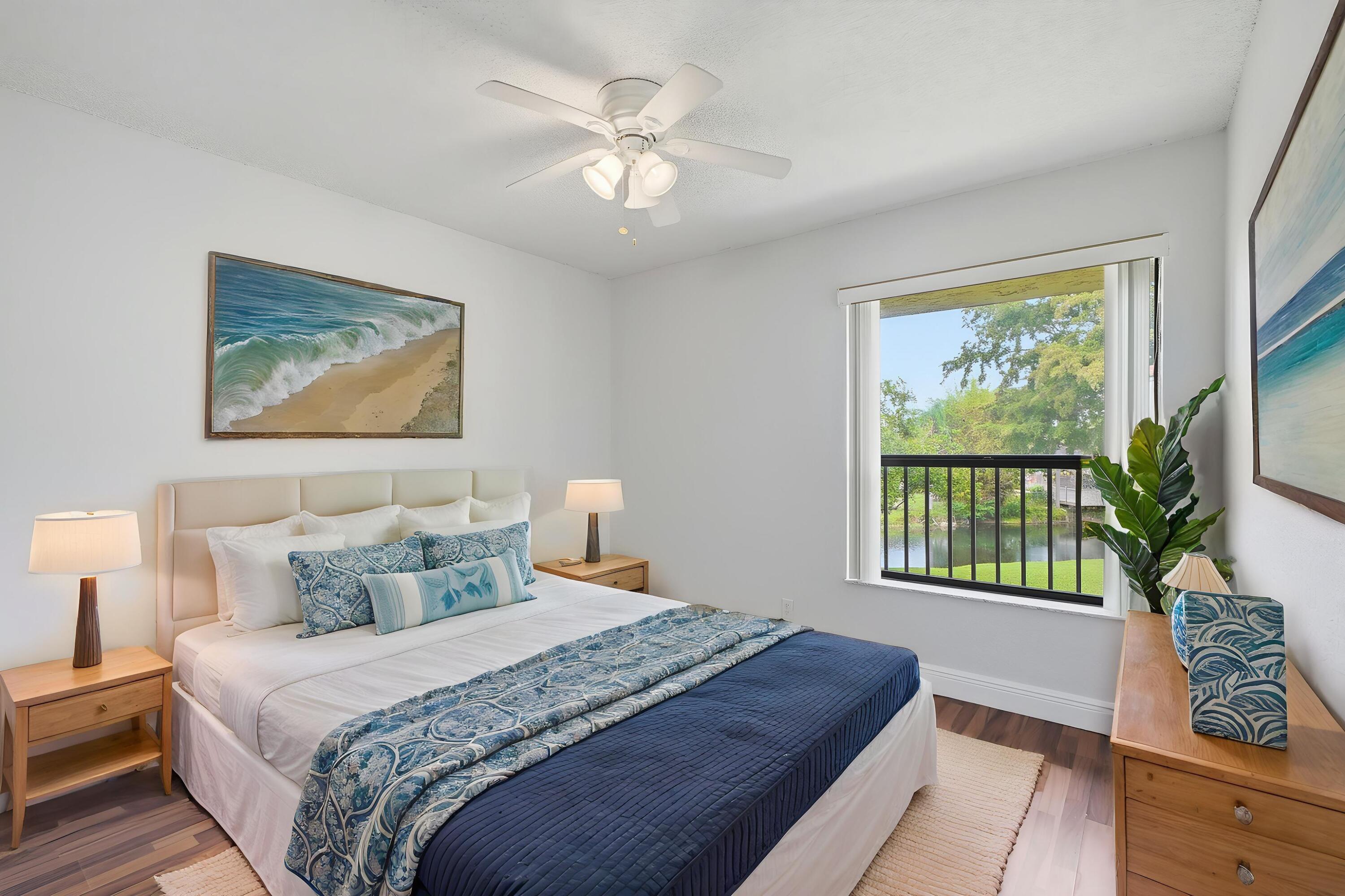 CENTERPOINTE CONDO - Residential