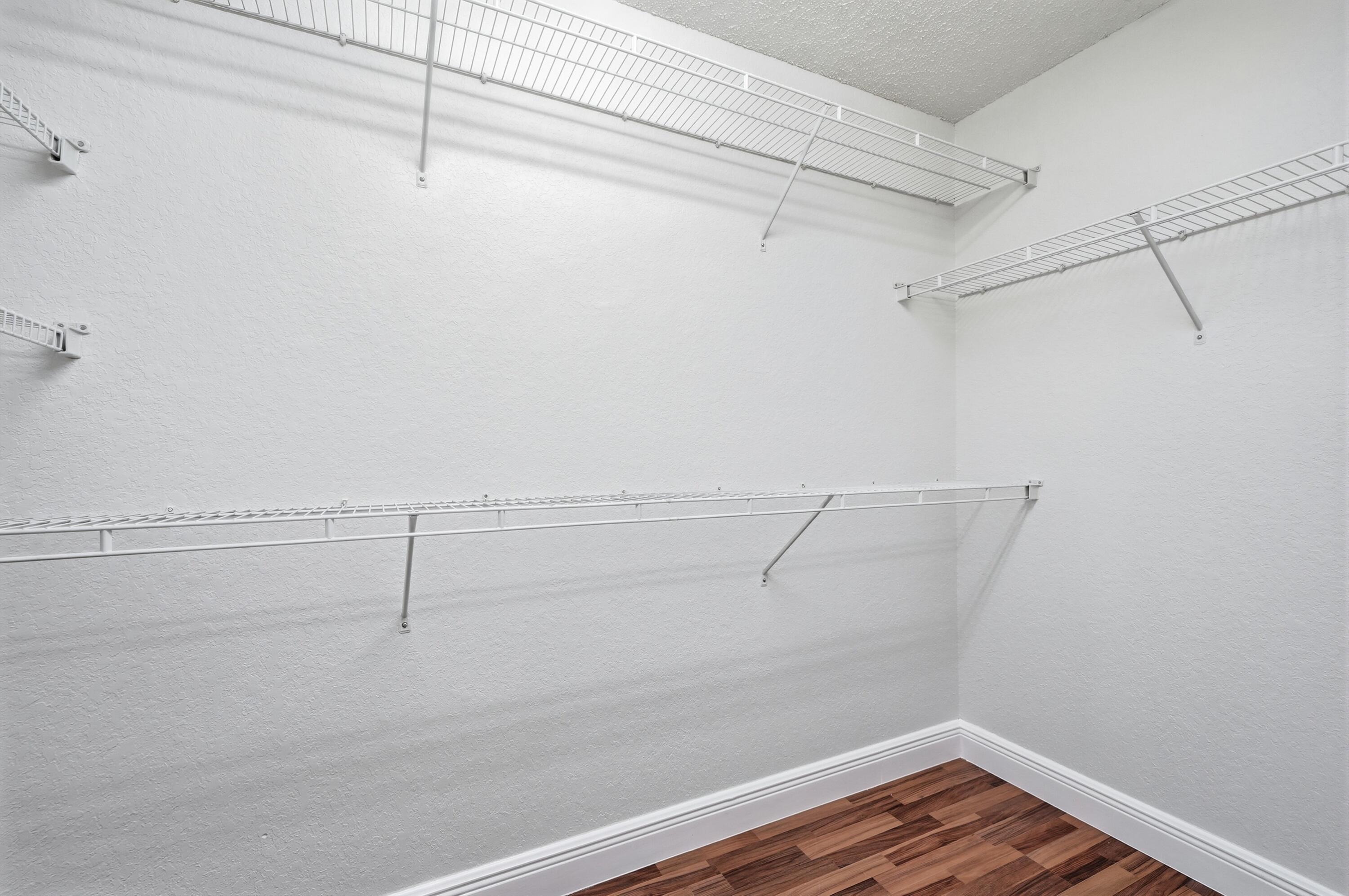 CENTERPOINTE CONDO - Residential