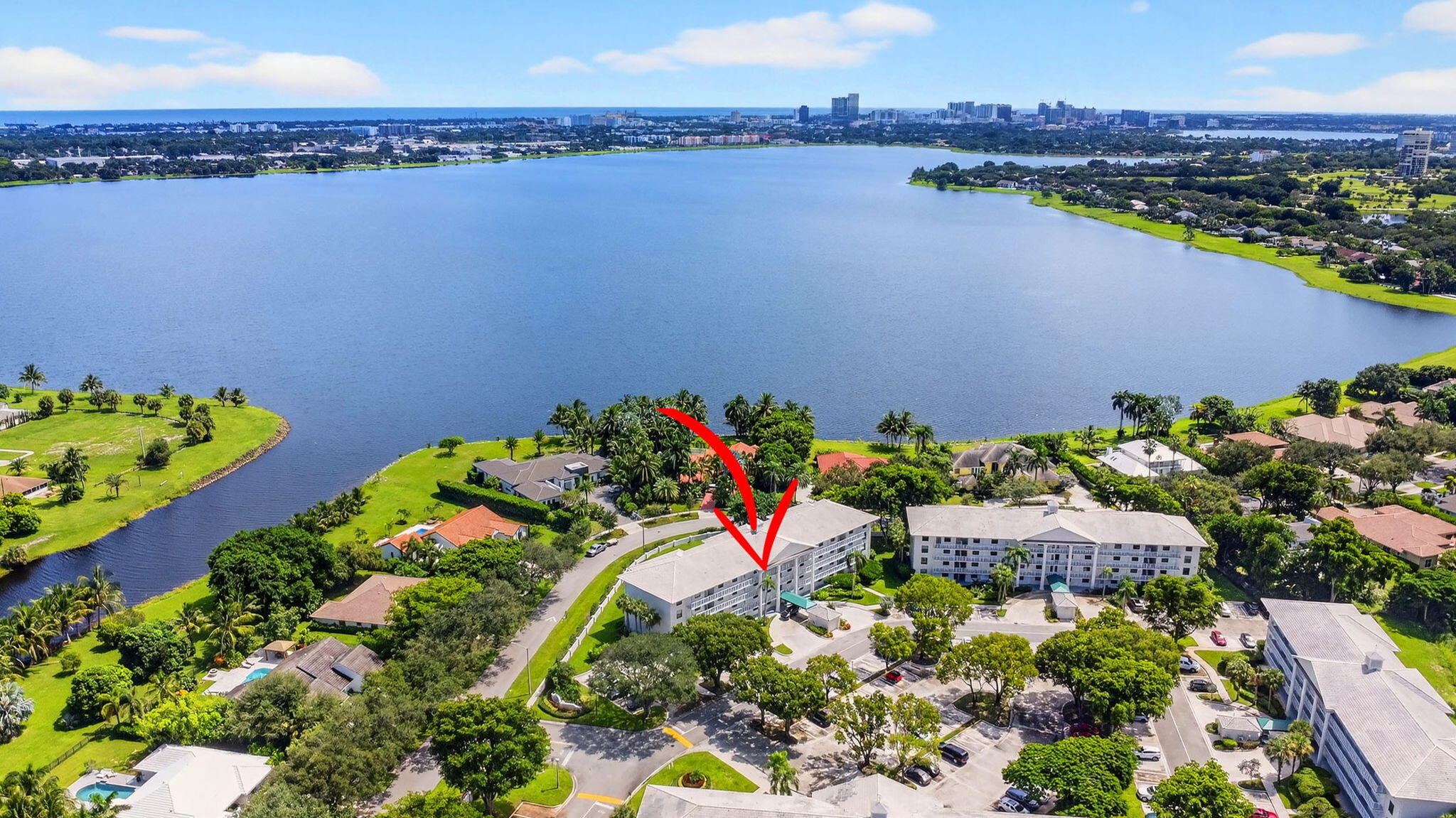 WHITEHALL CONDO OF THE LANDS OF THE PRESIDENT - Residential