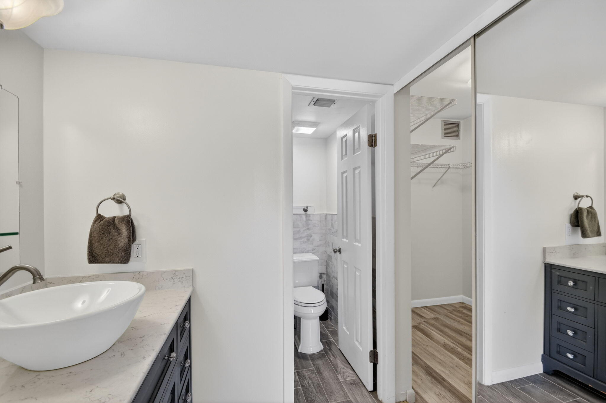 WHITEHALL CONDO OF THE LANDS OF THE PRESIDENT - Residential