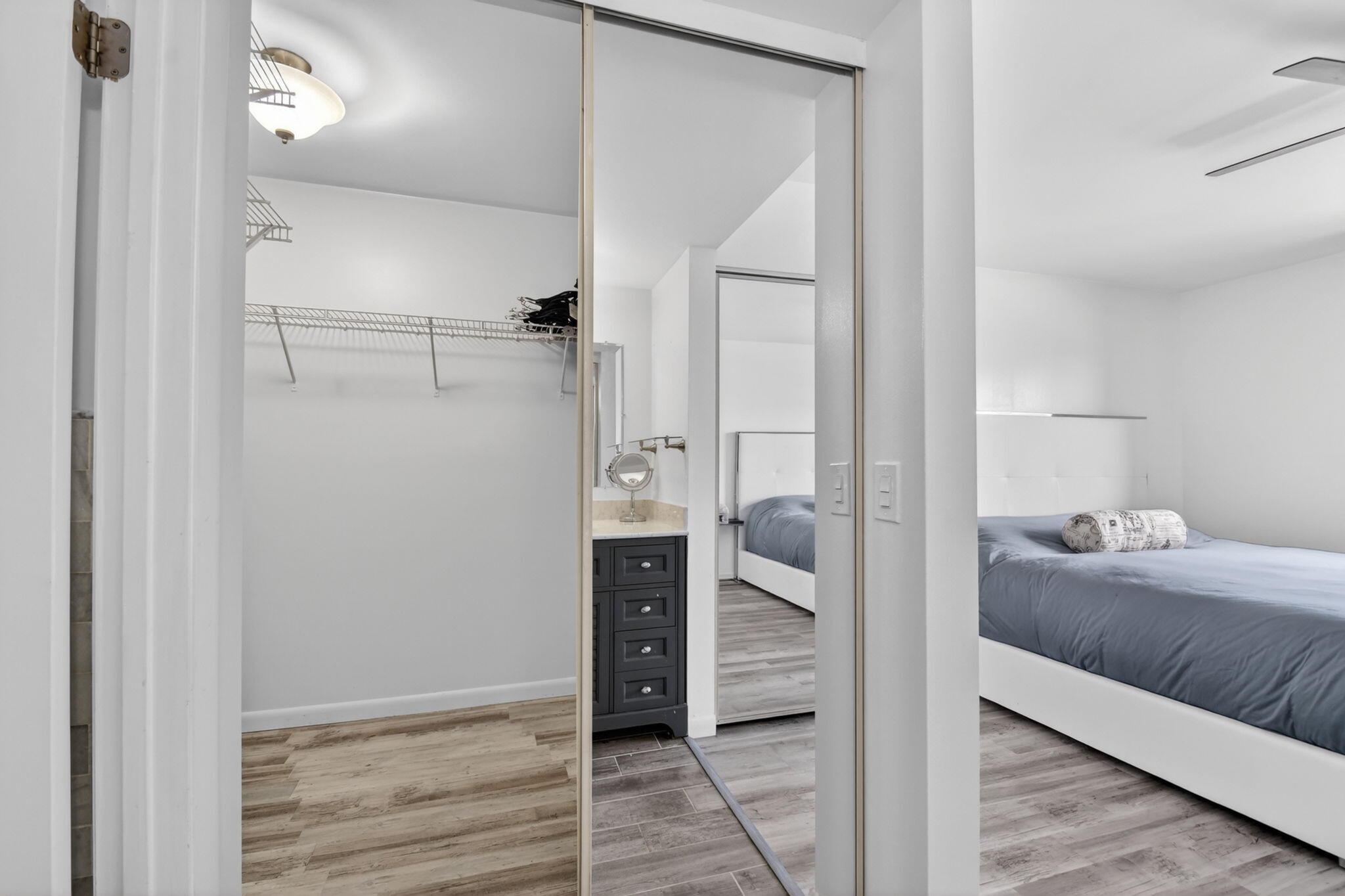 WHITEHALL CONDO OF THE LANDS OF THE PRESIDENT - Residential