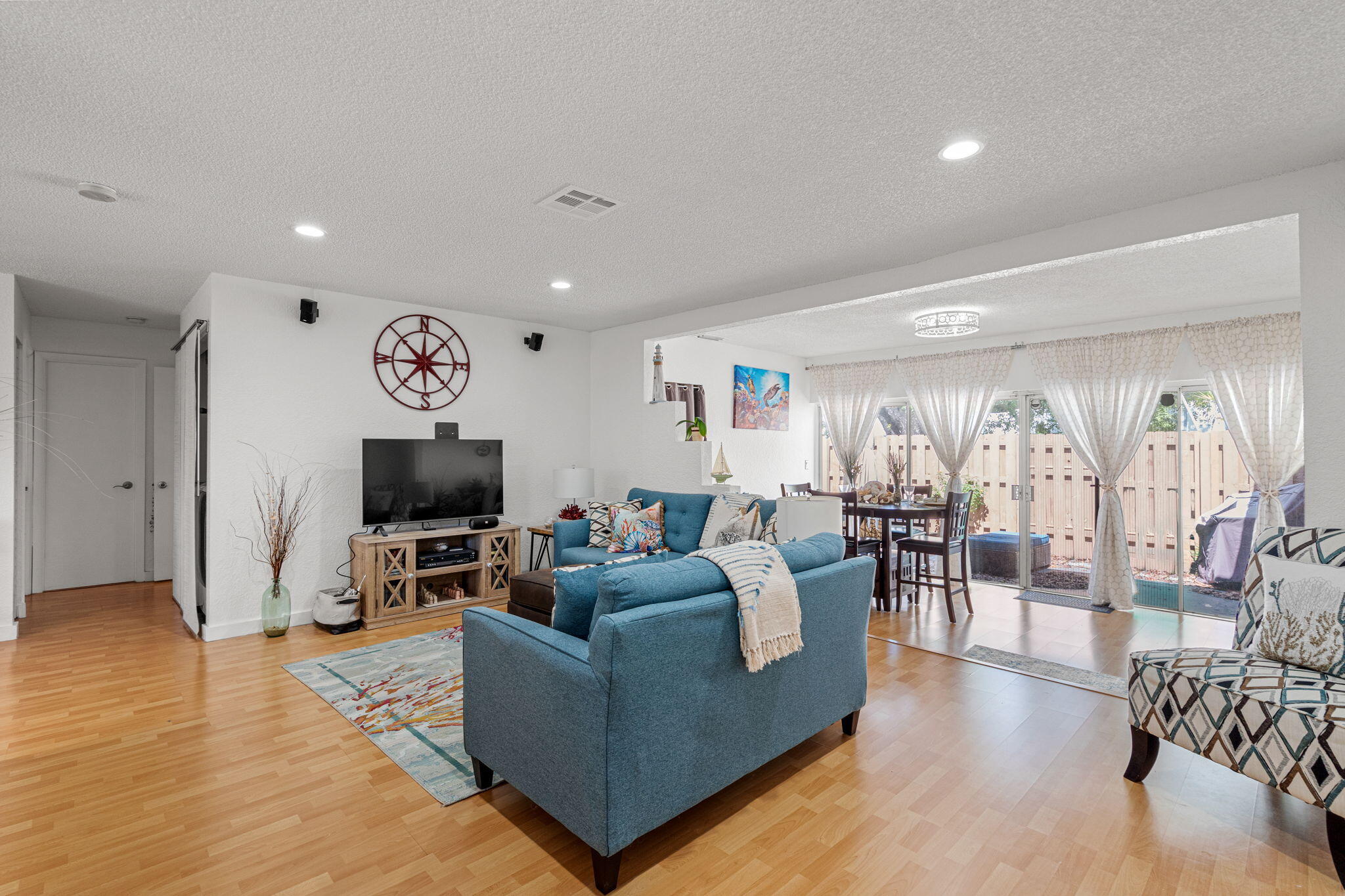 NOVA VILLAS CONDOMINIUM 3 - Residential