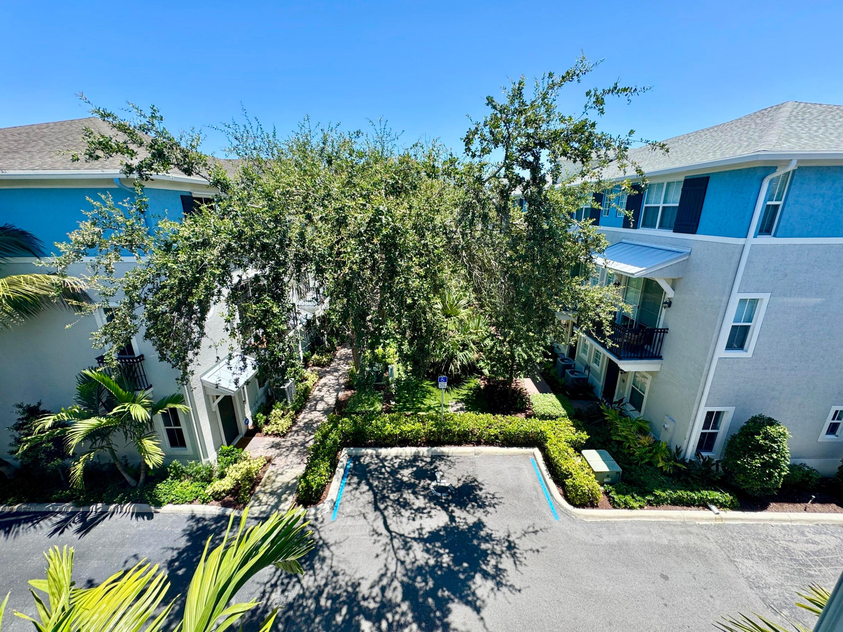 ATLANTIC GROVE - Residential