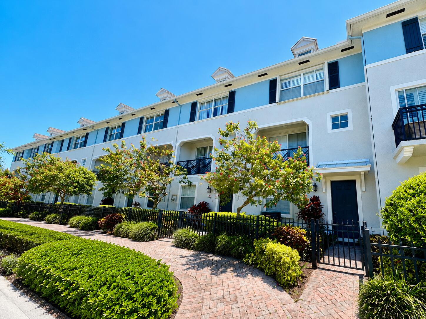 ATLANTIC GROVE - Residential