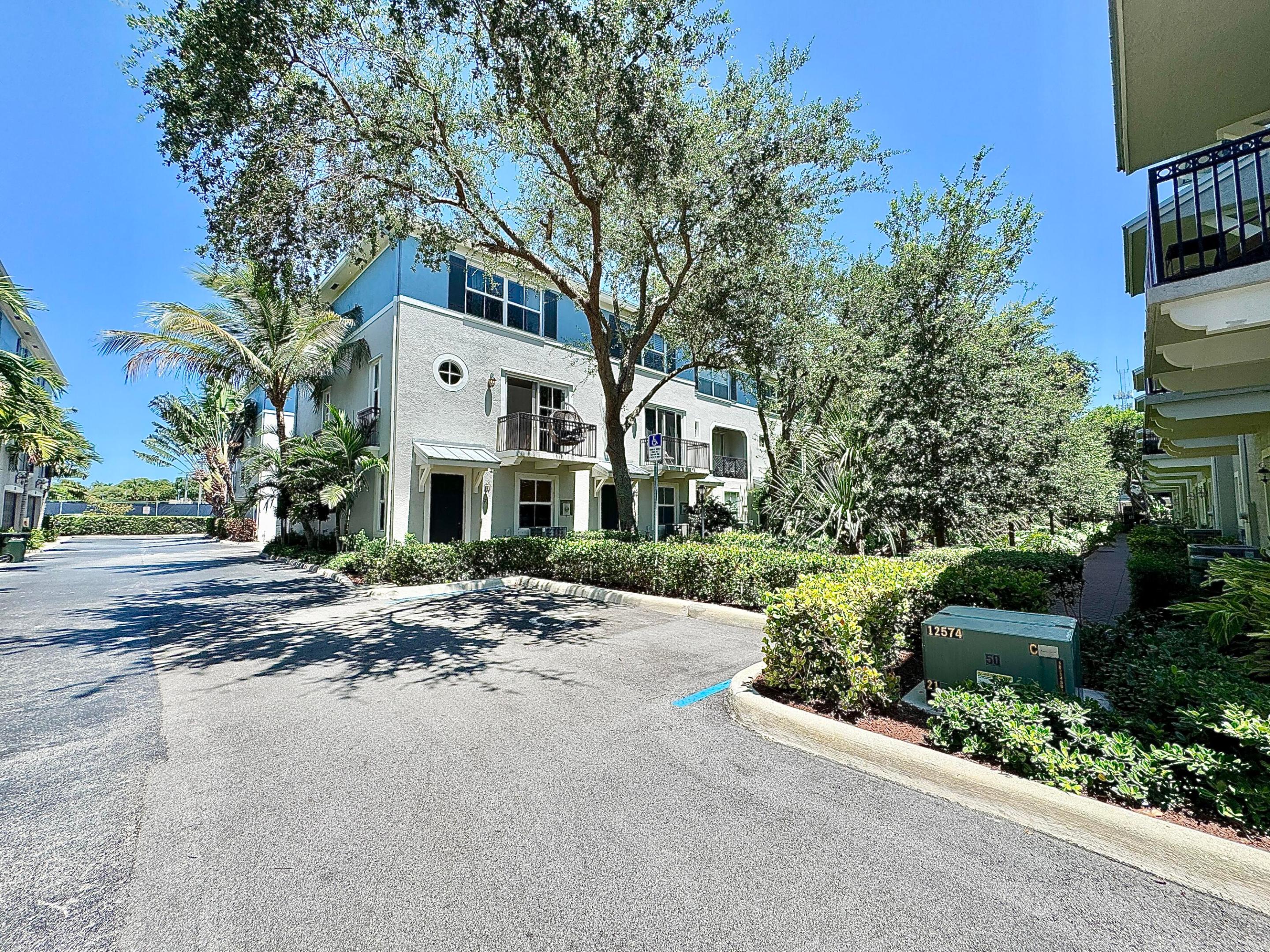 ATLANTIC GROVE - Residential