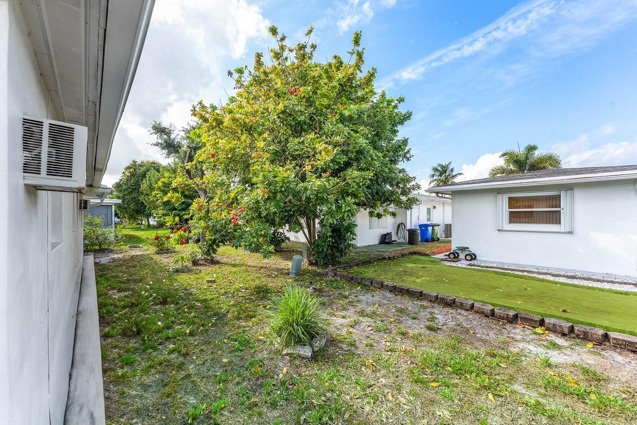 PARADISE GARDENS SEC 4 - Residential